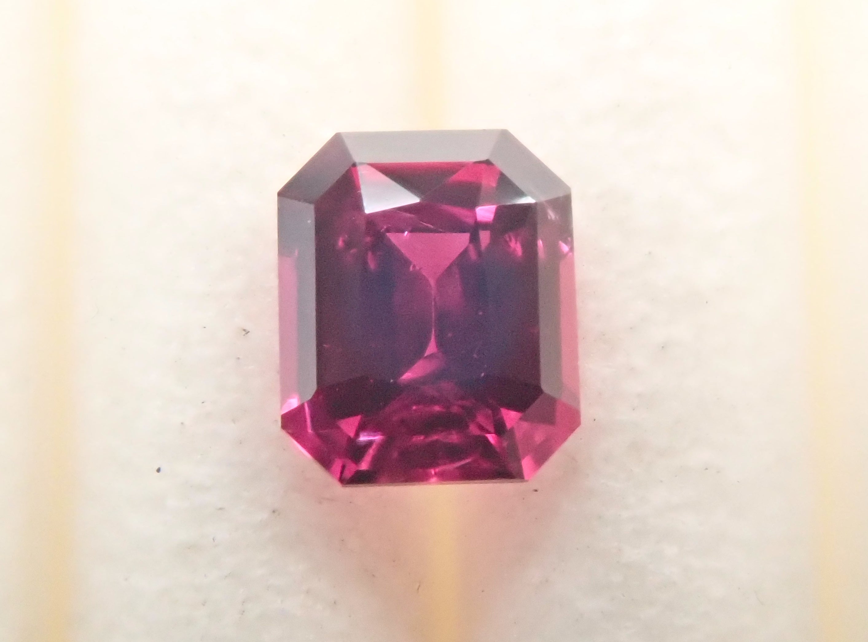 ルビー 0.258ctルース