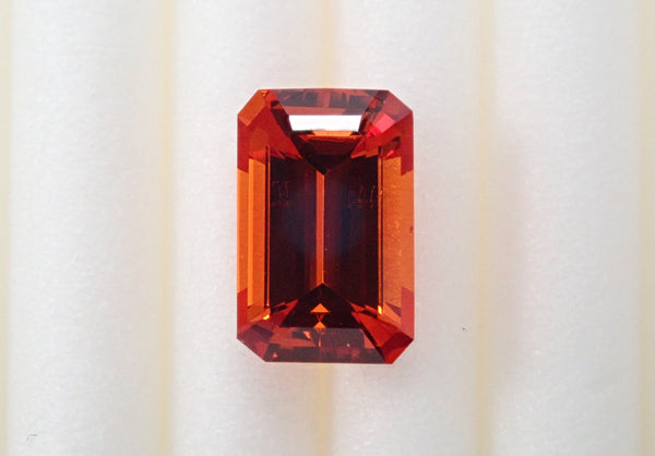 ガーネット　高品質　スフィア　4.3㎝　スターフラッシュ　高級　garnet P5306863_6dfeb71b-f01e-4458-