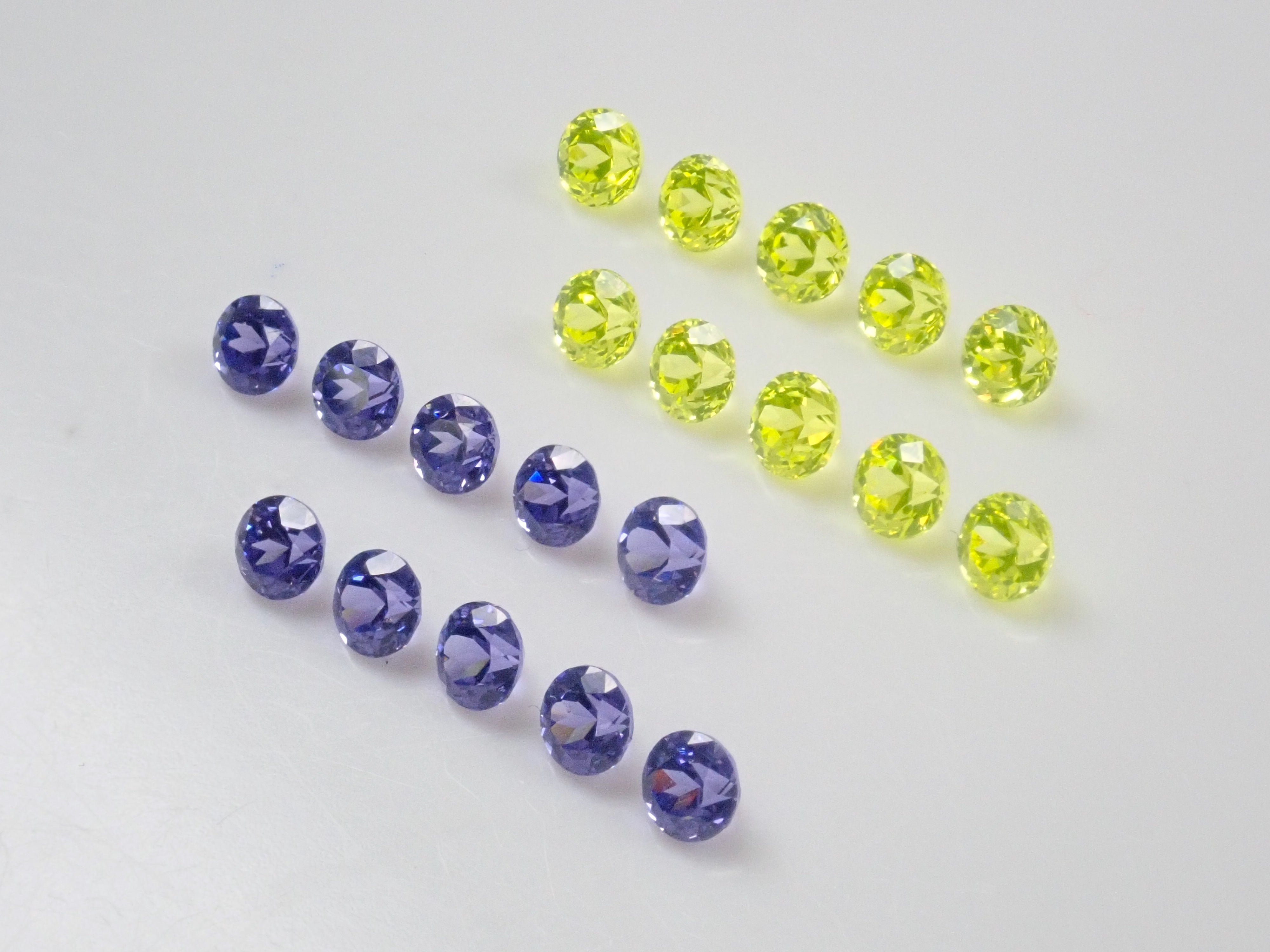 Limited to 10 stones: YAG (Yttrium Aluminum Garnet) 2-stone set (Canary Yellow &amp; Neon Purple, 3mm) Multiple purchase discounts available