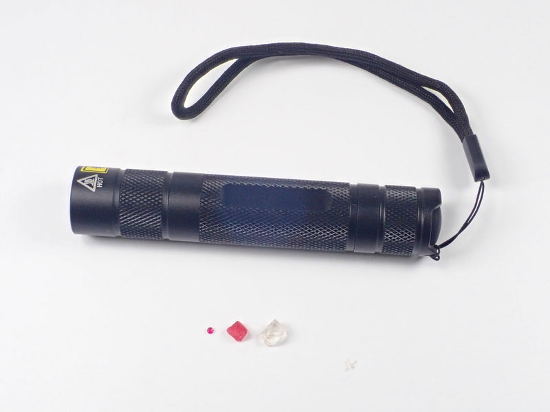 【宝石商の道具】ブラックライト・ルース3点（ルビー・レッドスピネル原石・オイルインクォーツ）充電式電池付き