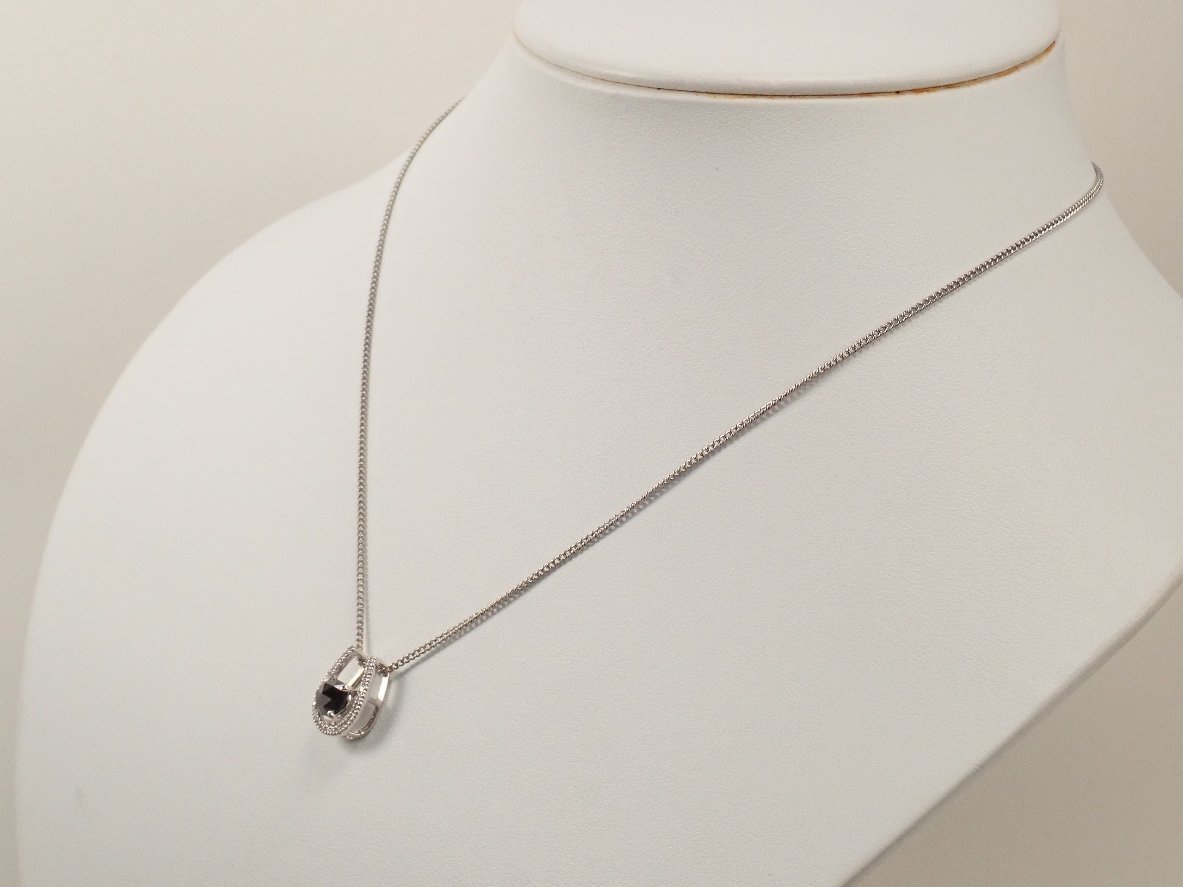 【22602612掲載】【カラフリ】K14WG ブラックダイヤモンド 0.89ct ペンダントトップ（ネックレストップ）