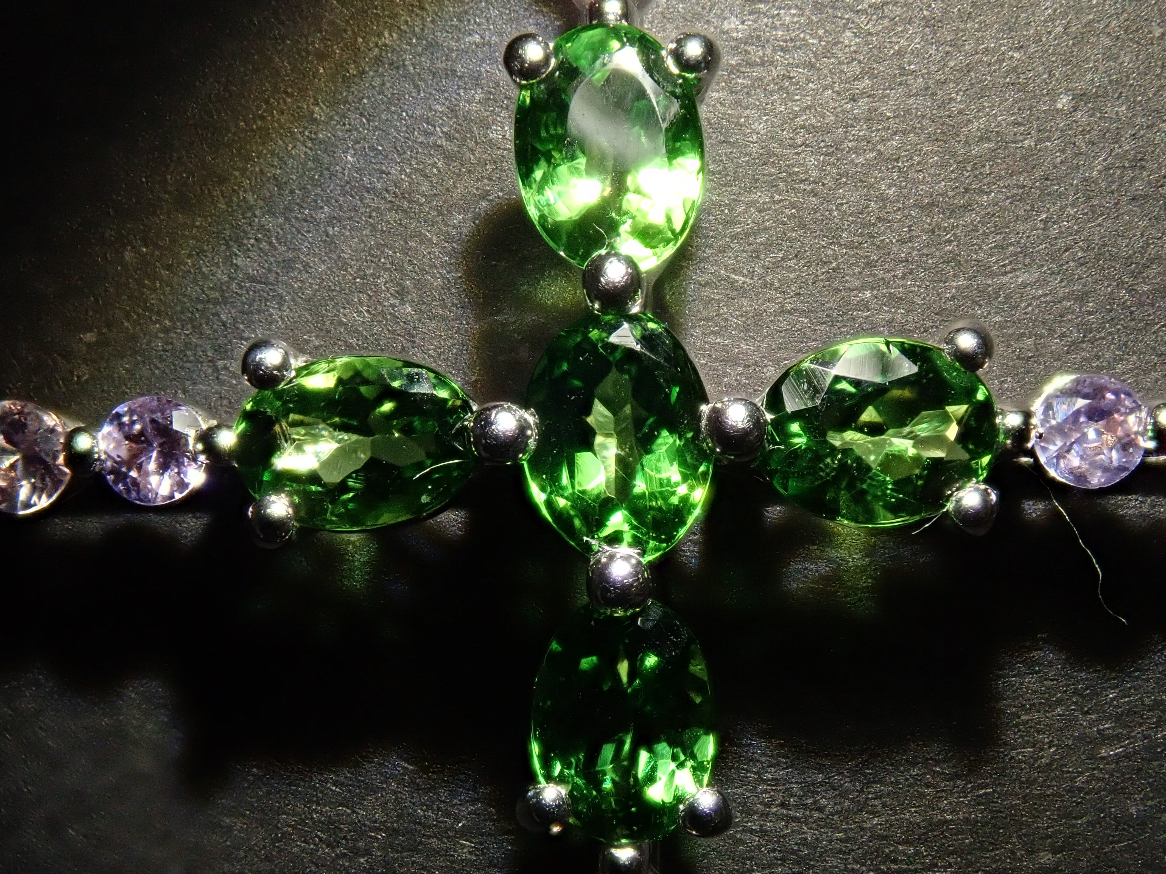 Calafulli】K18WG Chrome Tourmaline 0.70ct Pendant Top