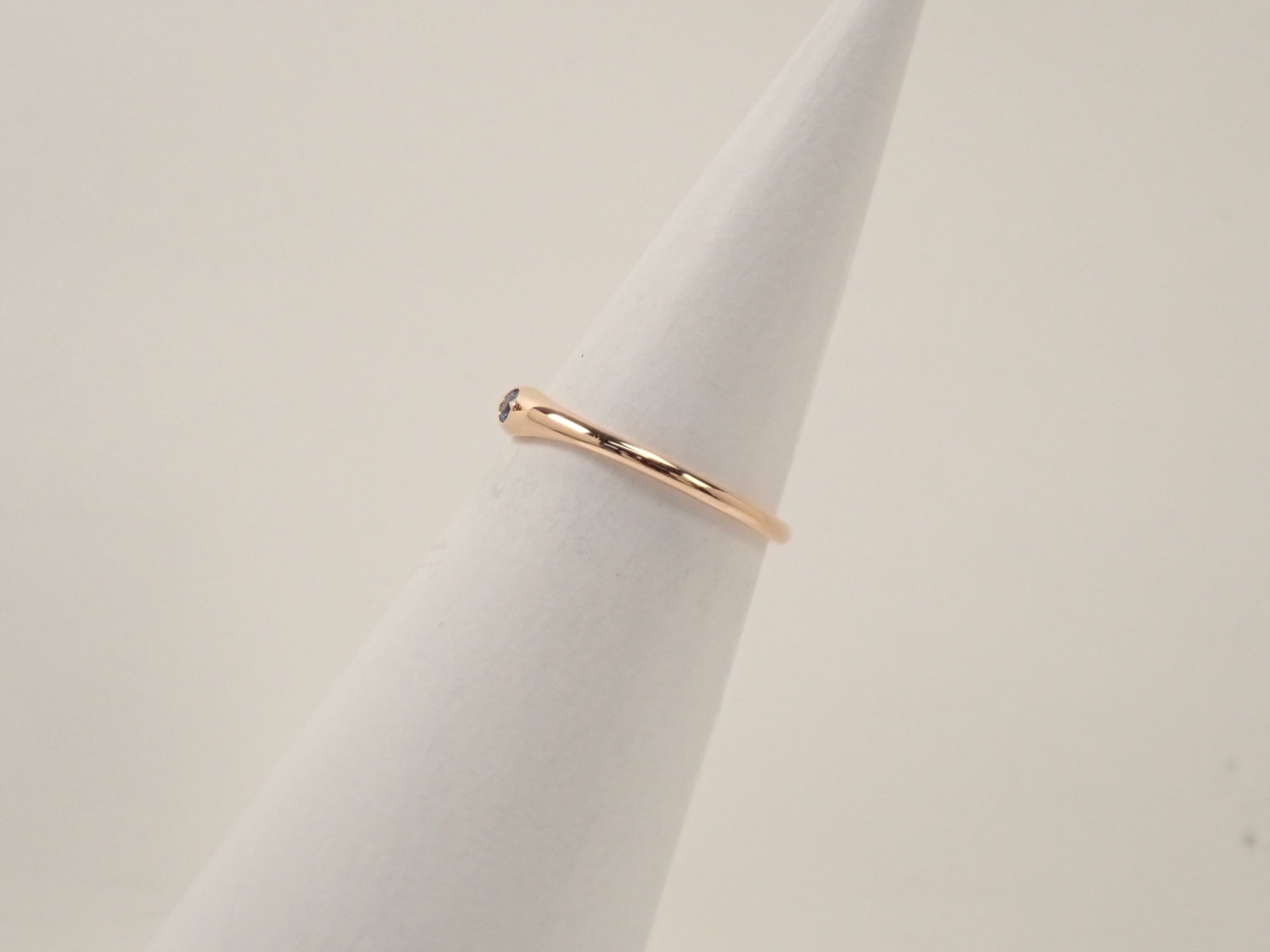 K18PG Benitoite 0.03ct Ring with Certificate of Authenticity