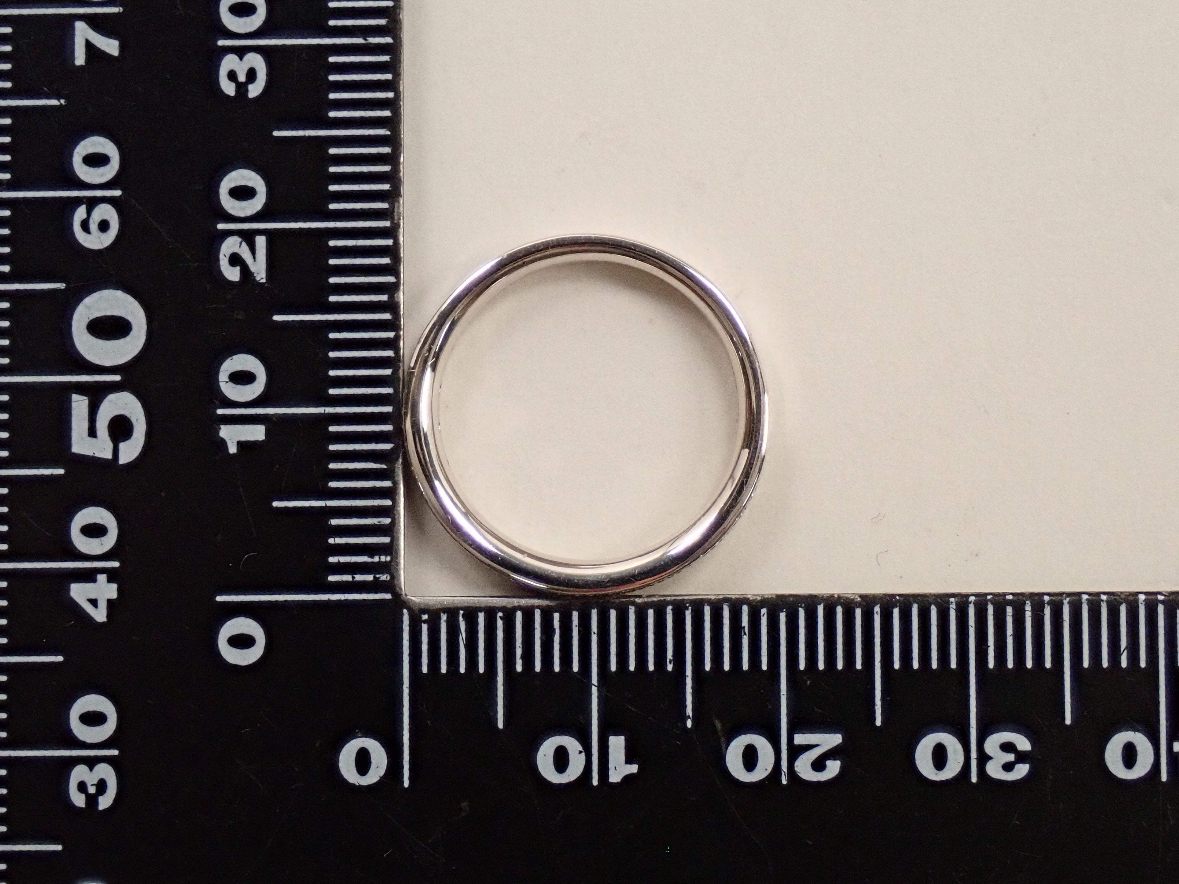 【22602617掲載】K18WG ダイヤモンド 0.5ct リング