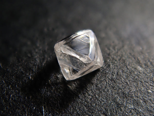 南アフリカ産ダイヤモンド原石（ソーヤブル） 0.099ct原石