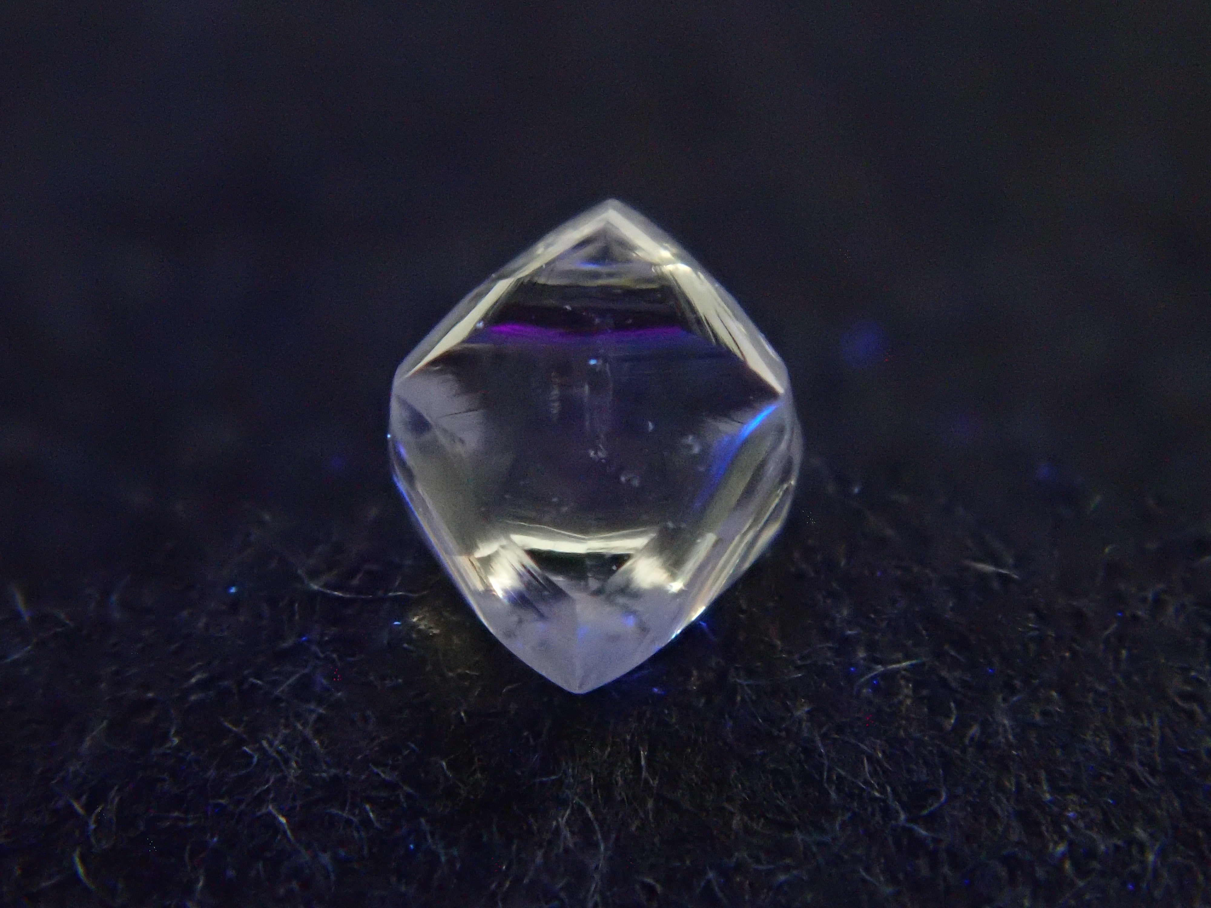 ダイヤモンド原石（ソーヤブル） 0.125ctルース