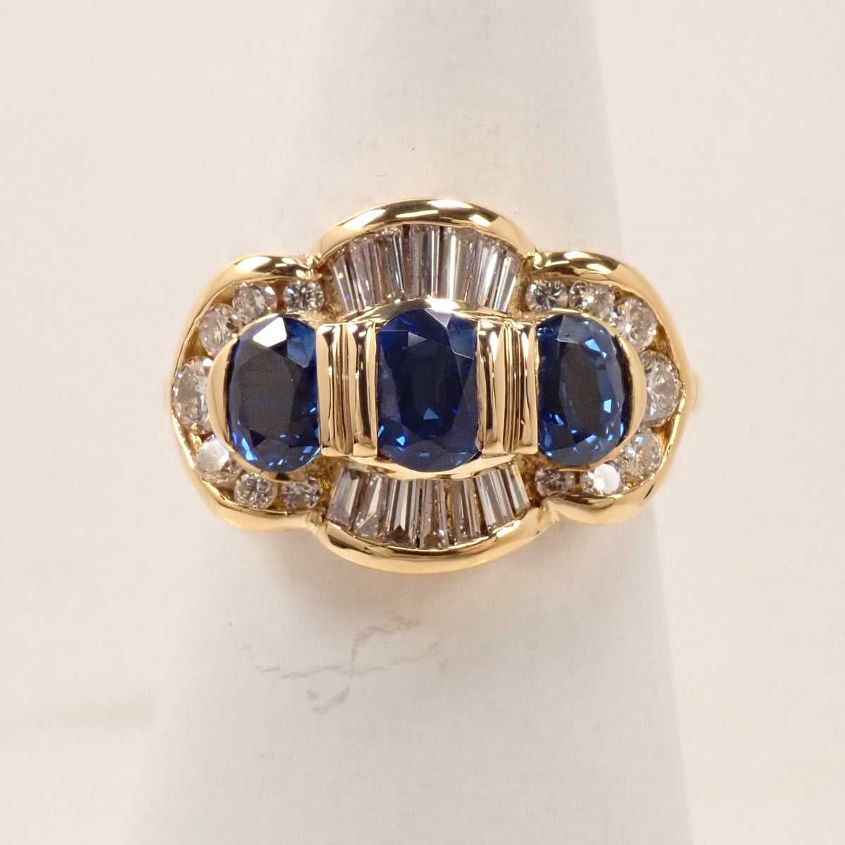 K18 ブルーサファイア 1.89ct・ダイヤモンド0.74ctリング 鑑別書