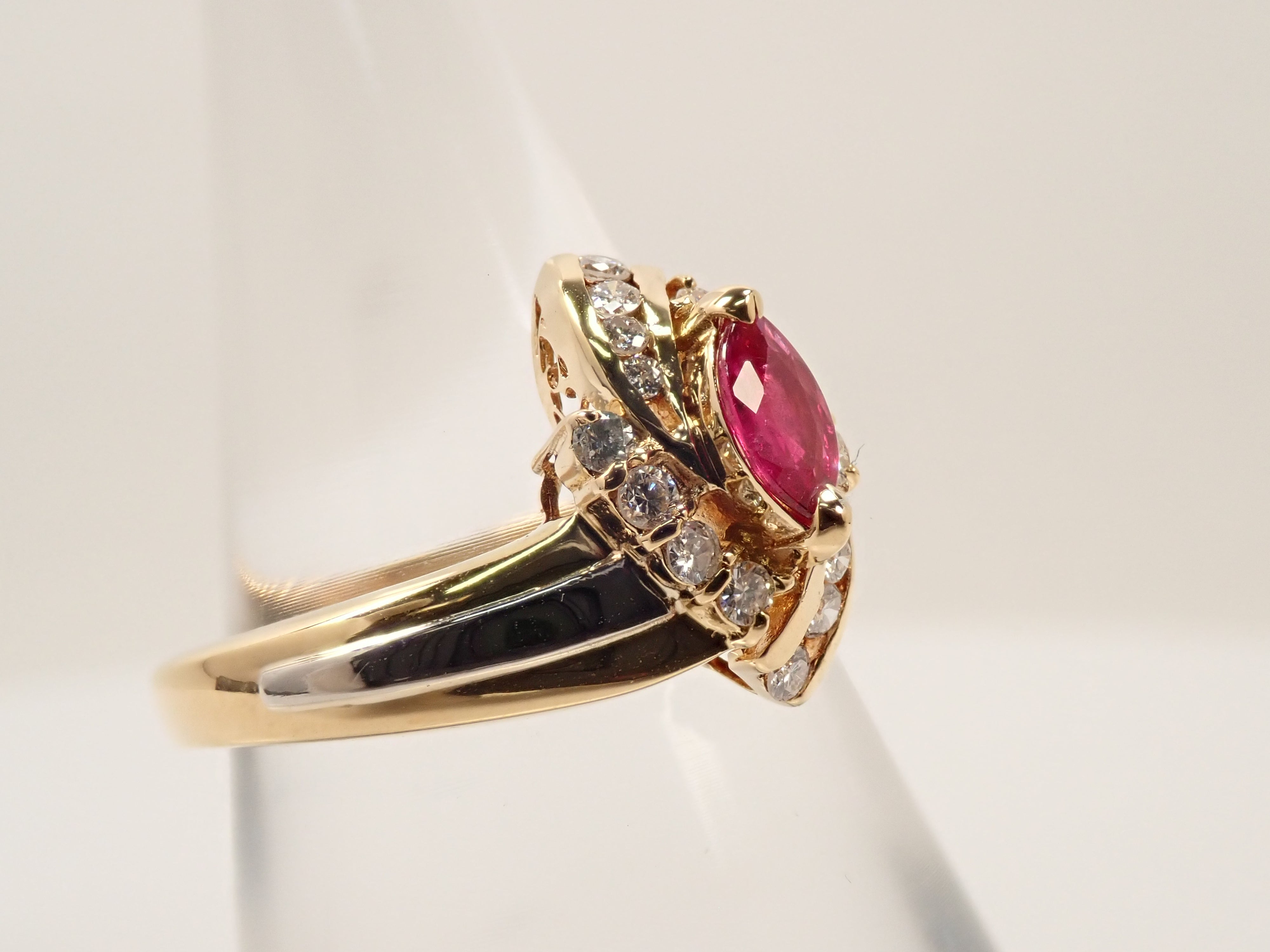 Pt900/K18 ルビー 0.28ct・ダイヤモンド0.20ct リング 鑑別書