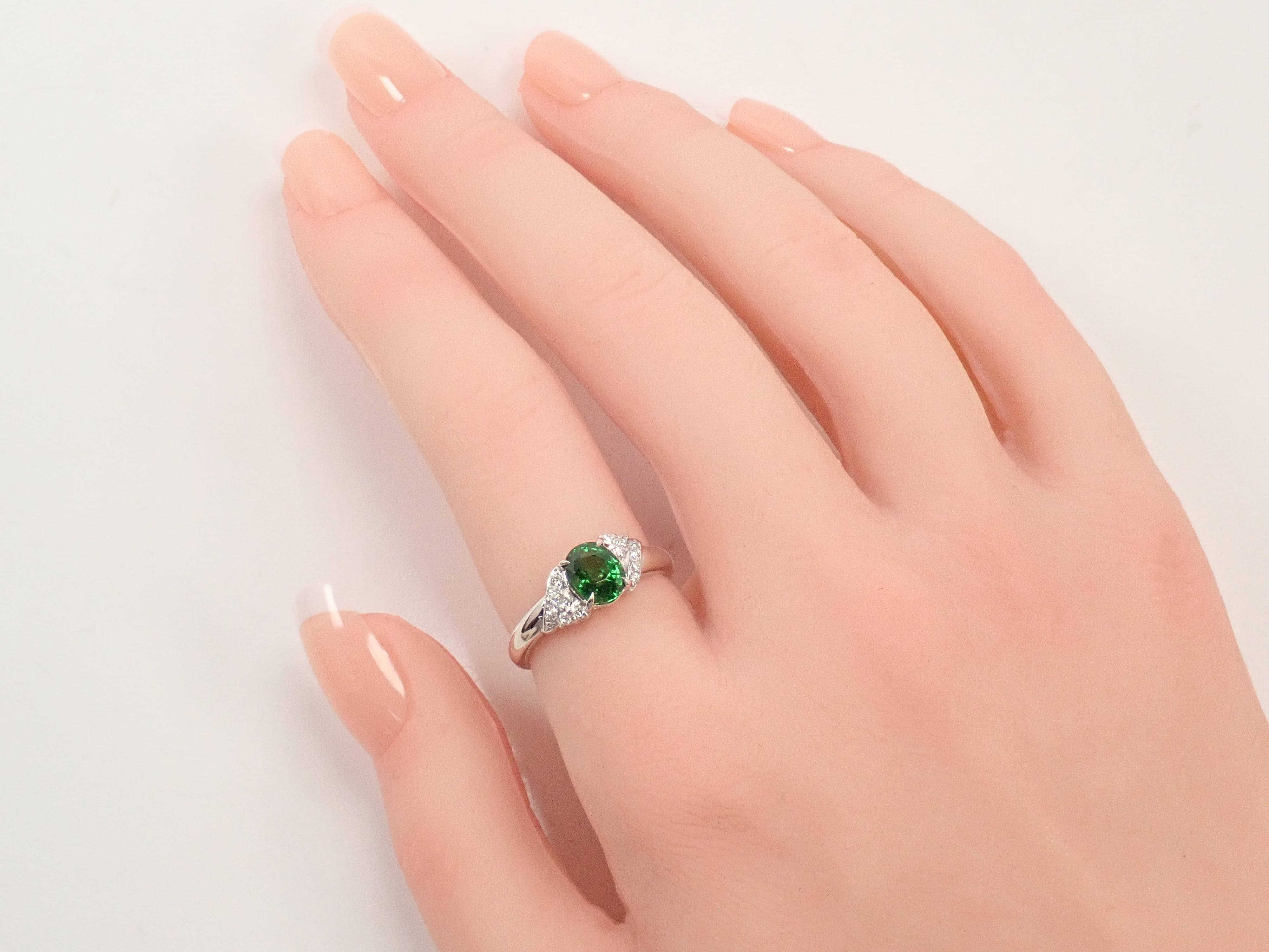 【22602634掲載】【カラフリ】Pt900 グロッシュラーガーネット 1.38ctct リング