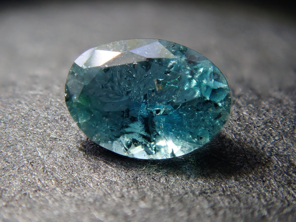 再販困難　最高品質　世界四大宝石　幻のグリーンランド産　マゼンタオールドルビー 新種のレアストーン、ローレントーマサイトとは？特徴から魅力