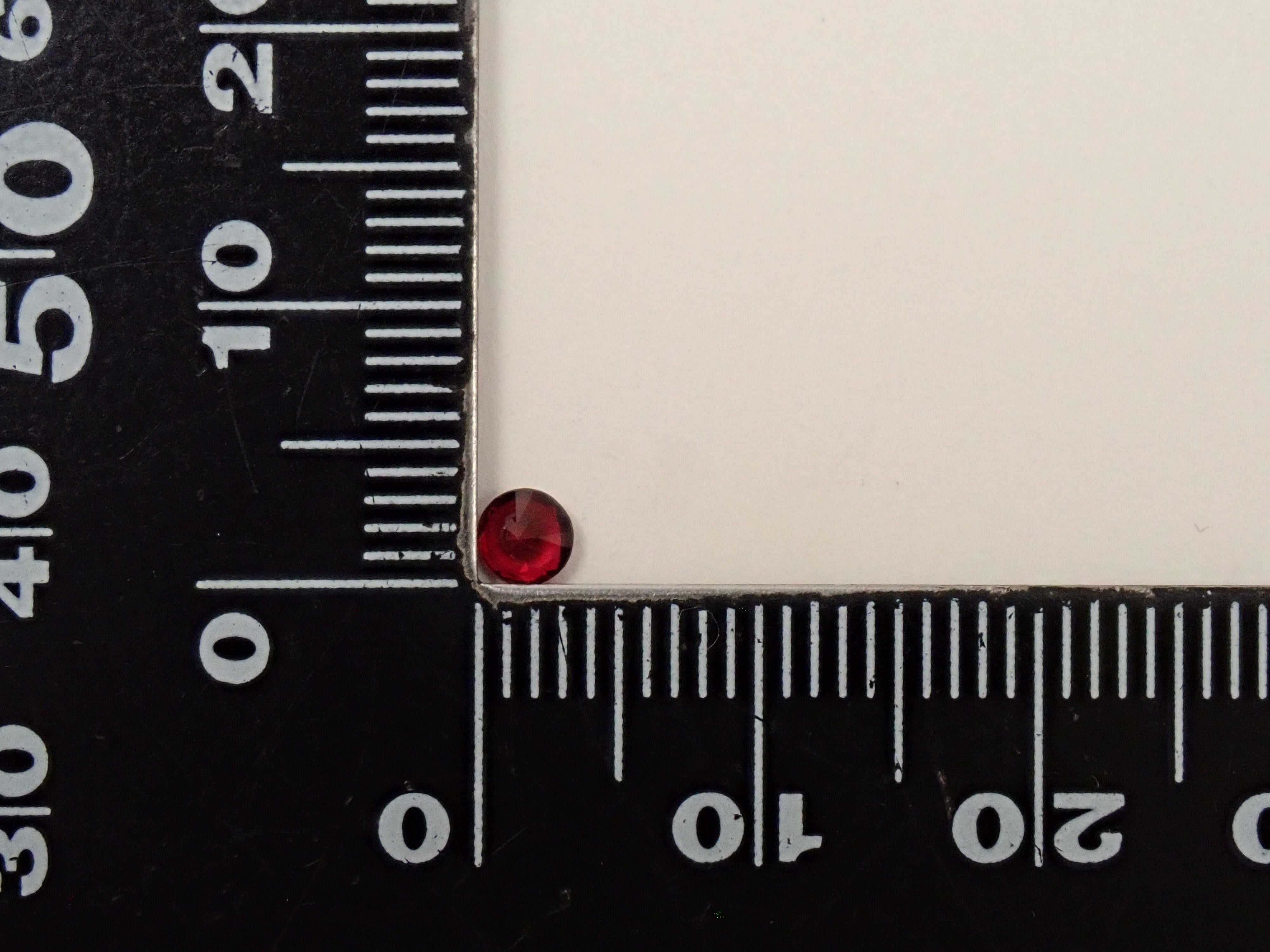 ミャンマー産レッドスピネル 0.174ctルース
