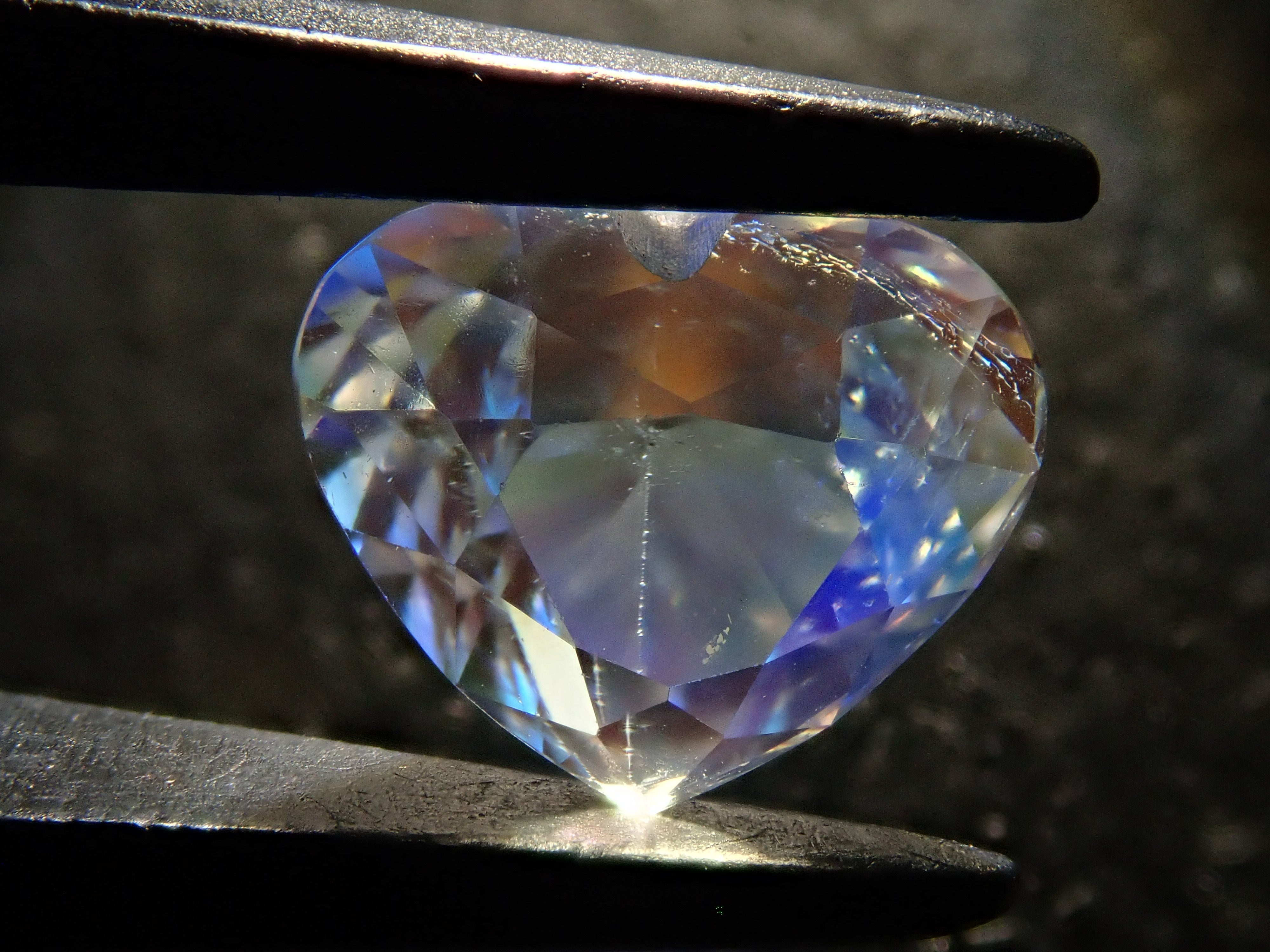【12563291掲載】マダガスカル産アンデシン・ラブラドライト（通称名 レインボームーンストーン） 1.904ctルース