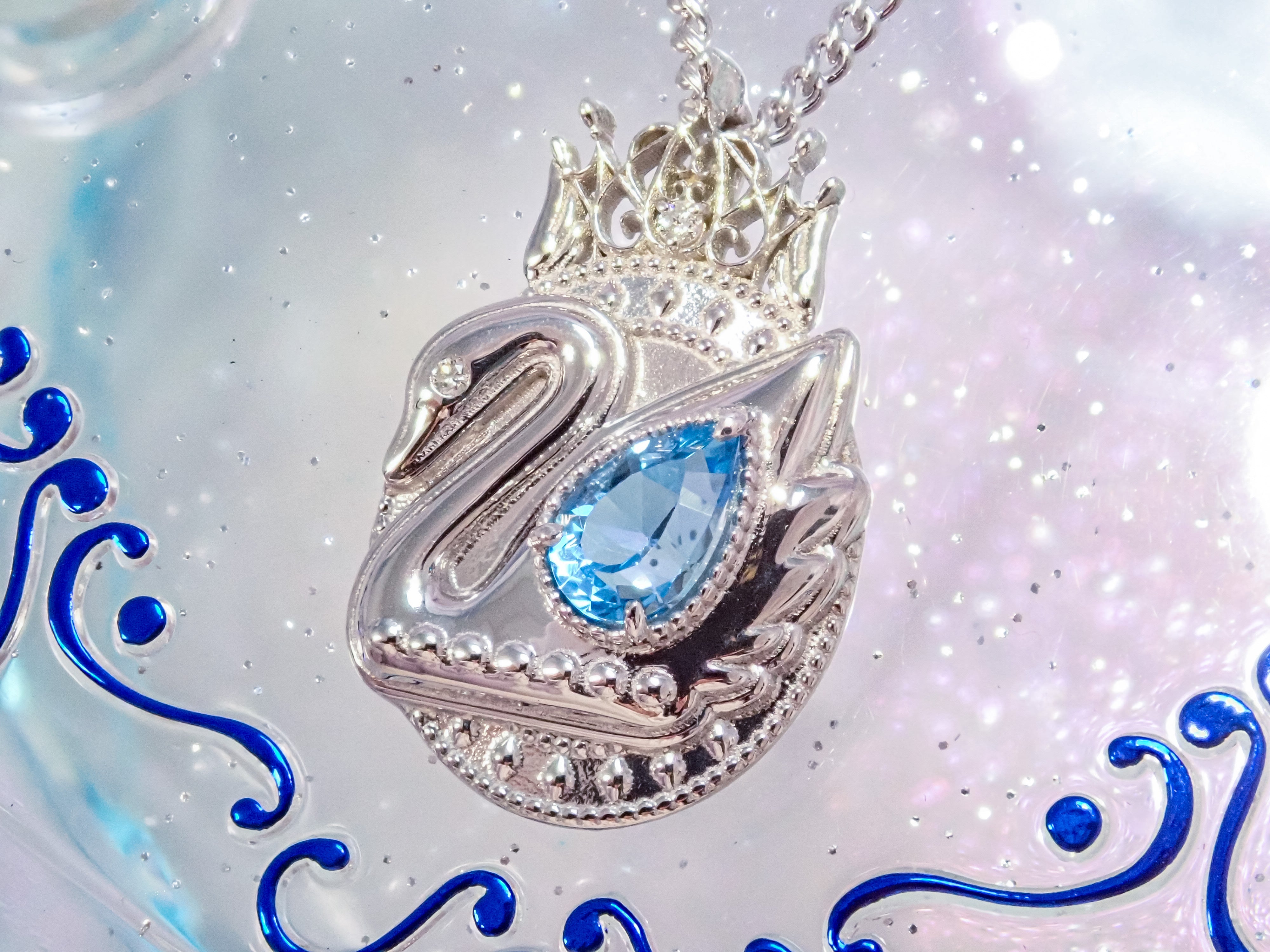【7/30(木) 12時販売】大人のセボンスター第4弾　「スワンティアラペンダント」シルバーモデル（シルバーカラー） SV925＆ロジウムメッキ　　