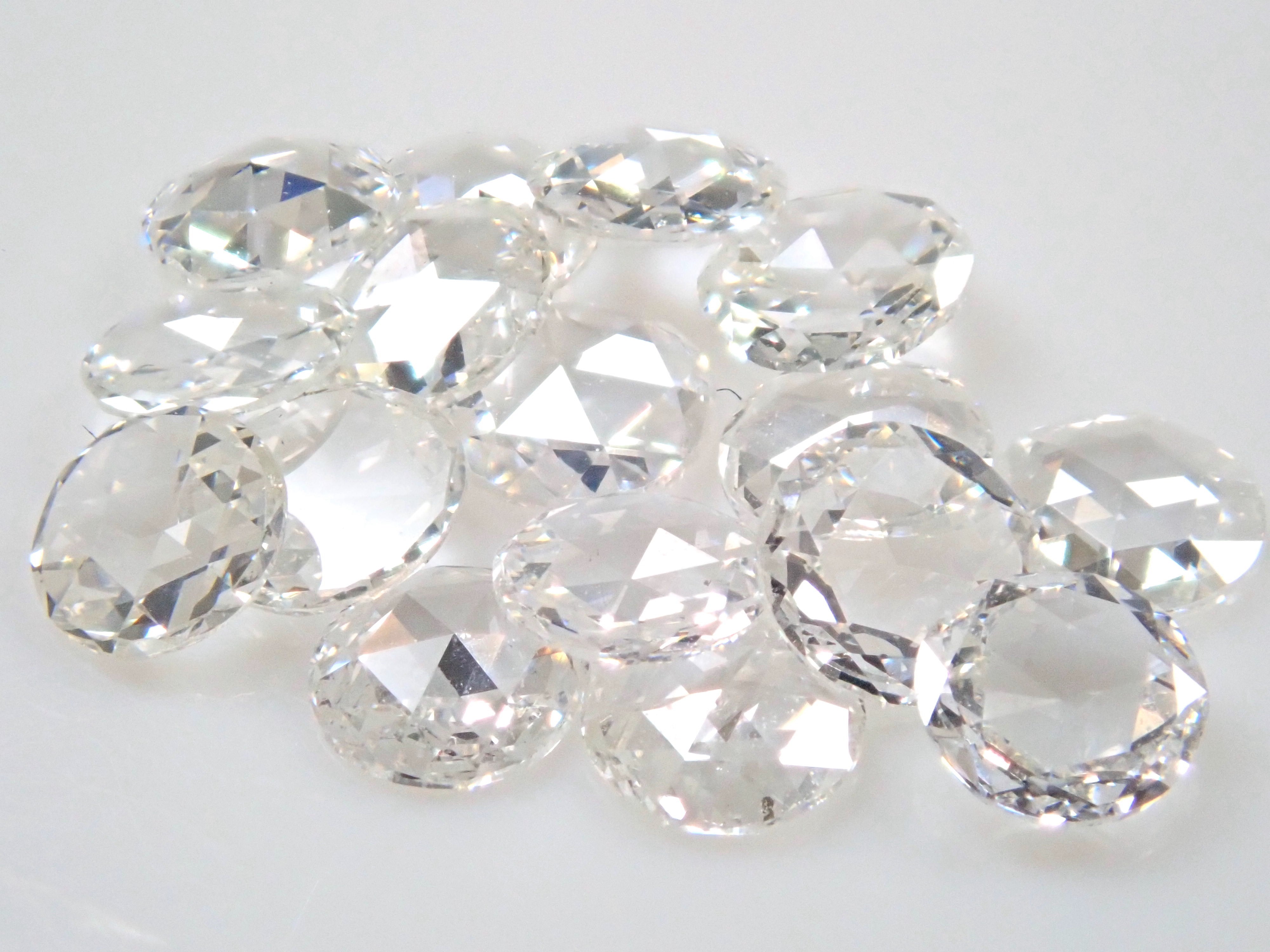 1 rose cut diamond (VS-SI class equivalent, 3.0mm)《Multiple purchase discount available》