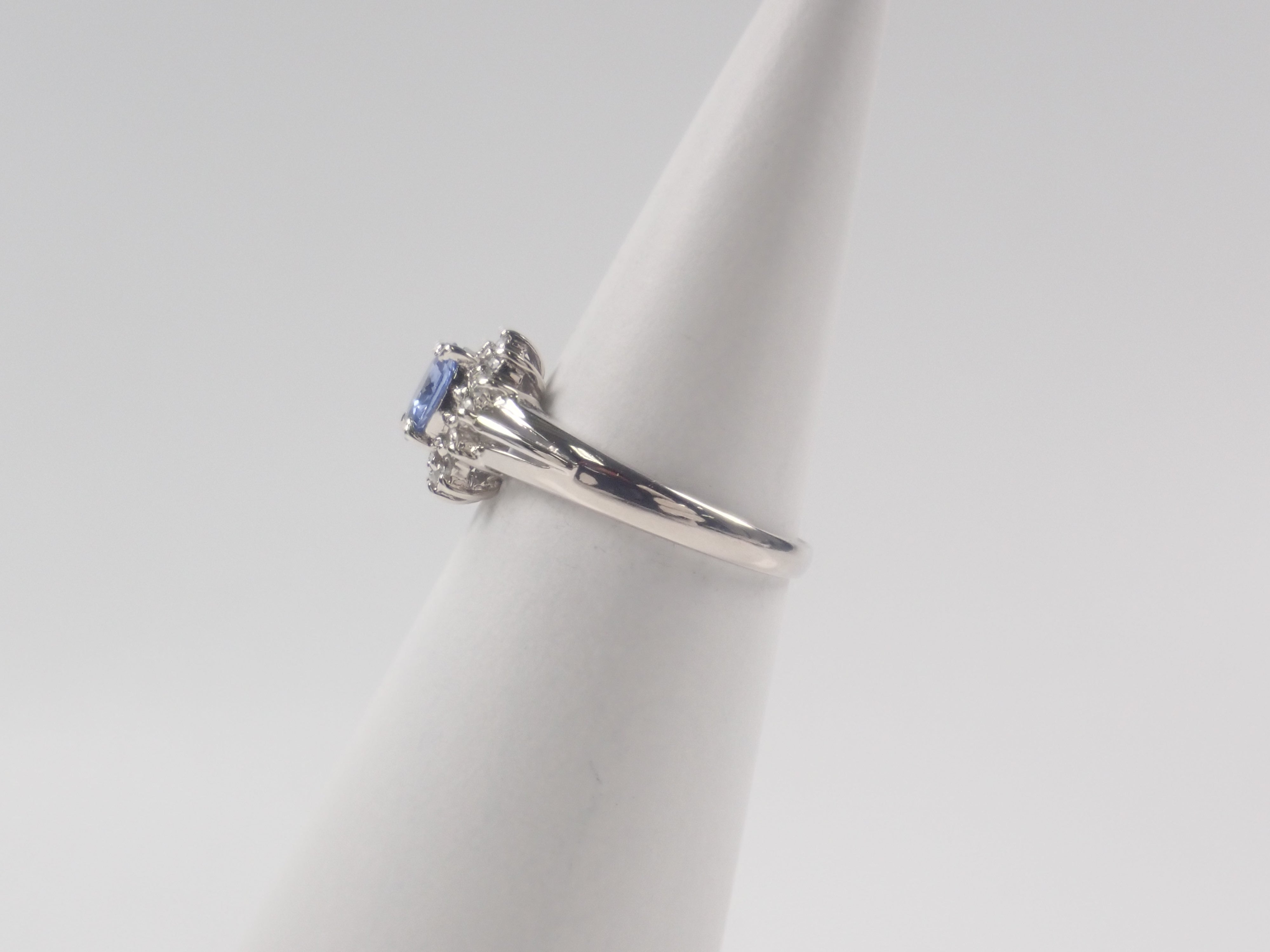 【22602646掲載】【カラフリ】Pt850 ブルーサファイア 0.66ct リング