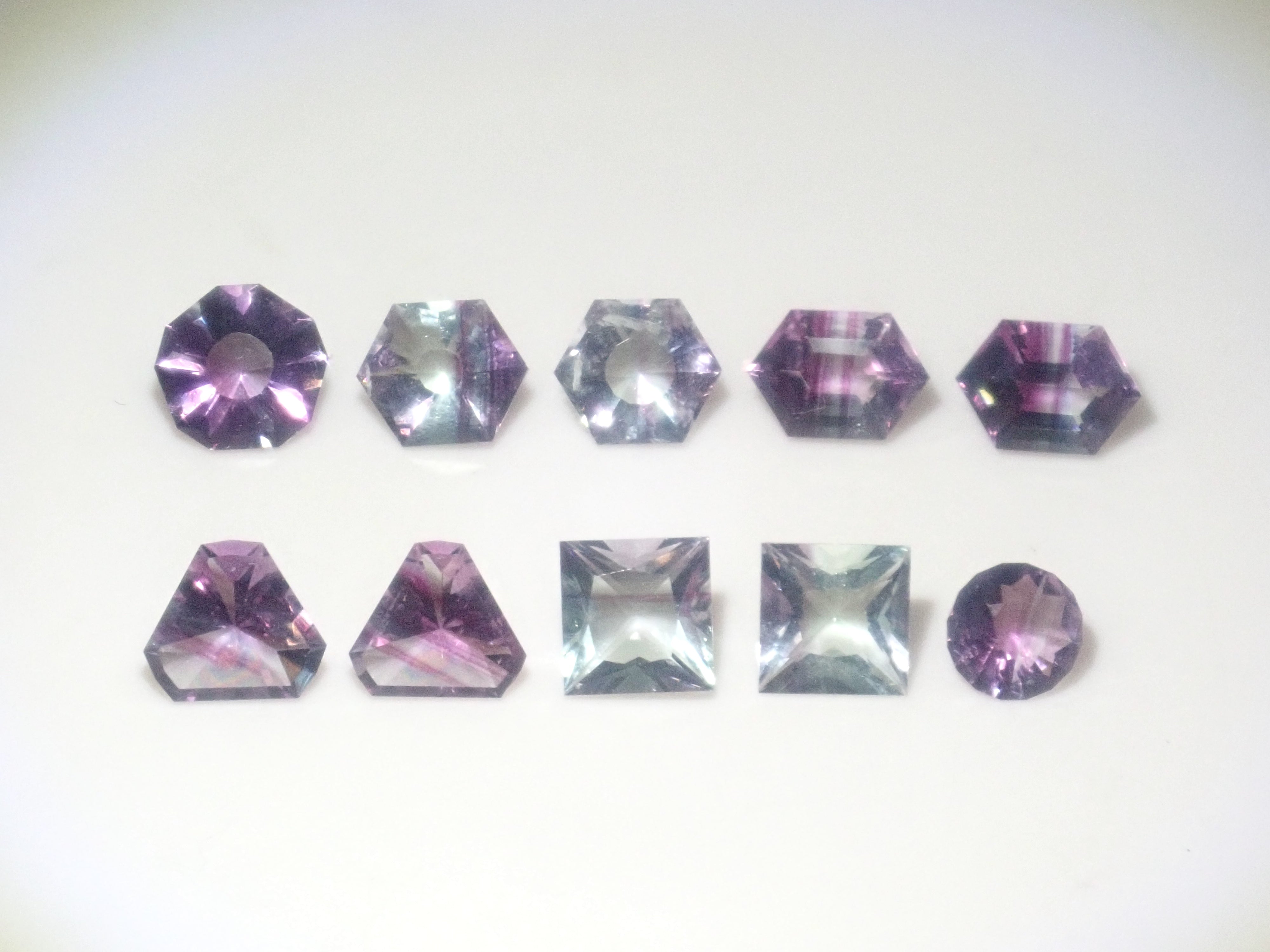 [On Sale June 6th at 10 PM JST] "Limited 13 Stones" Fluorite Gacha including flawed Koshu cut gemstones "Bulk Purchase Discount Available"