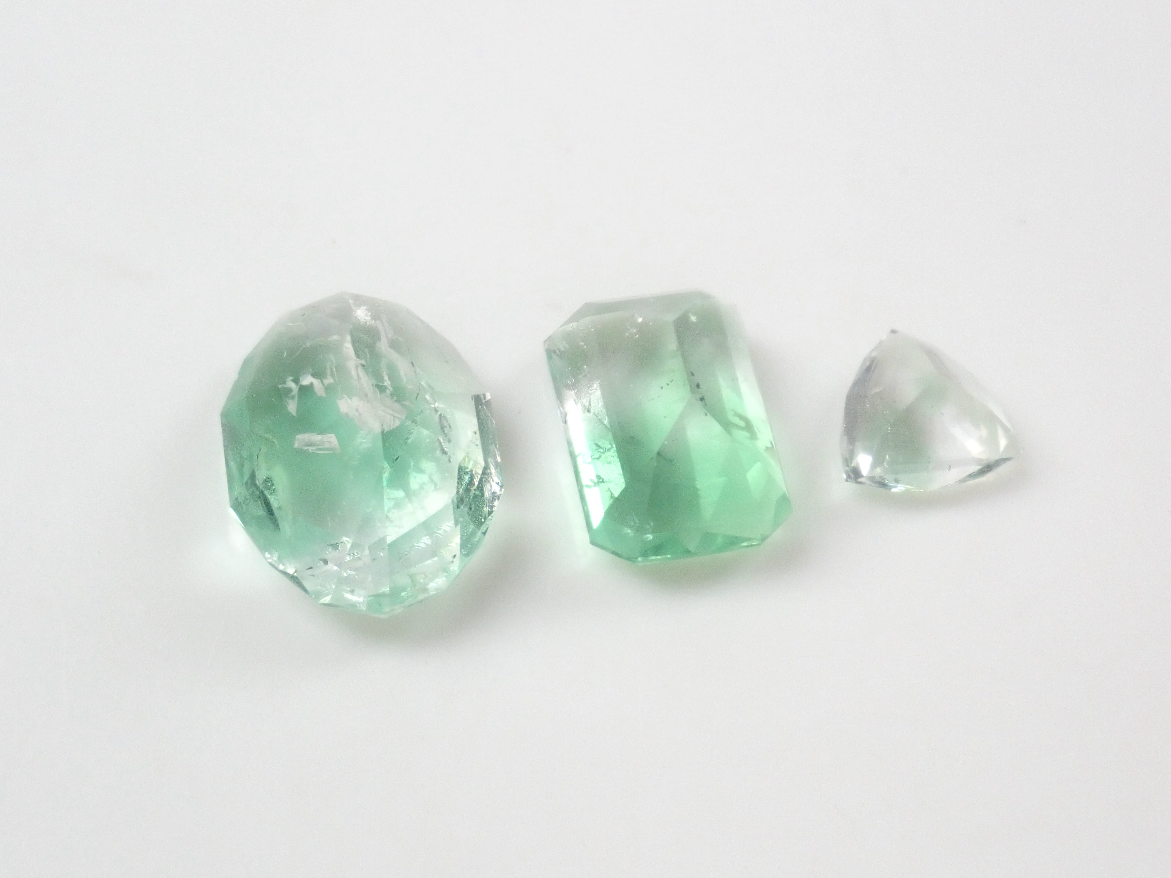 [6/ 10 PM JST Release] 《Limited to 11 Stones》Bicolor Gemstone Gacha featuring Paraiba Tourmaline and Euclase 《Bulk Purchase Discount Available》