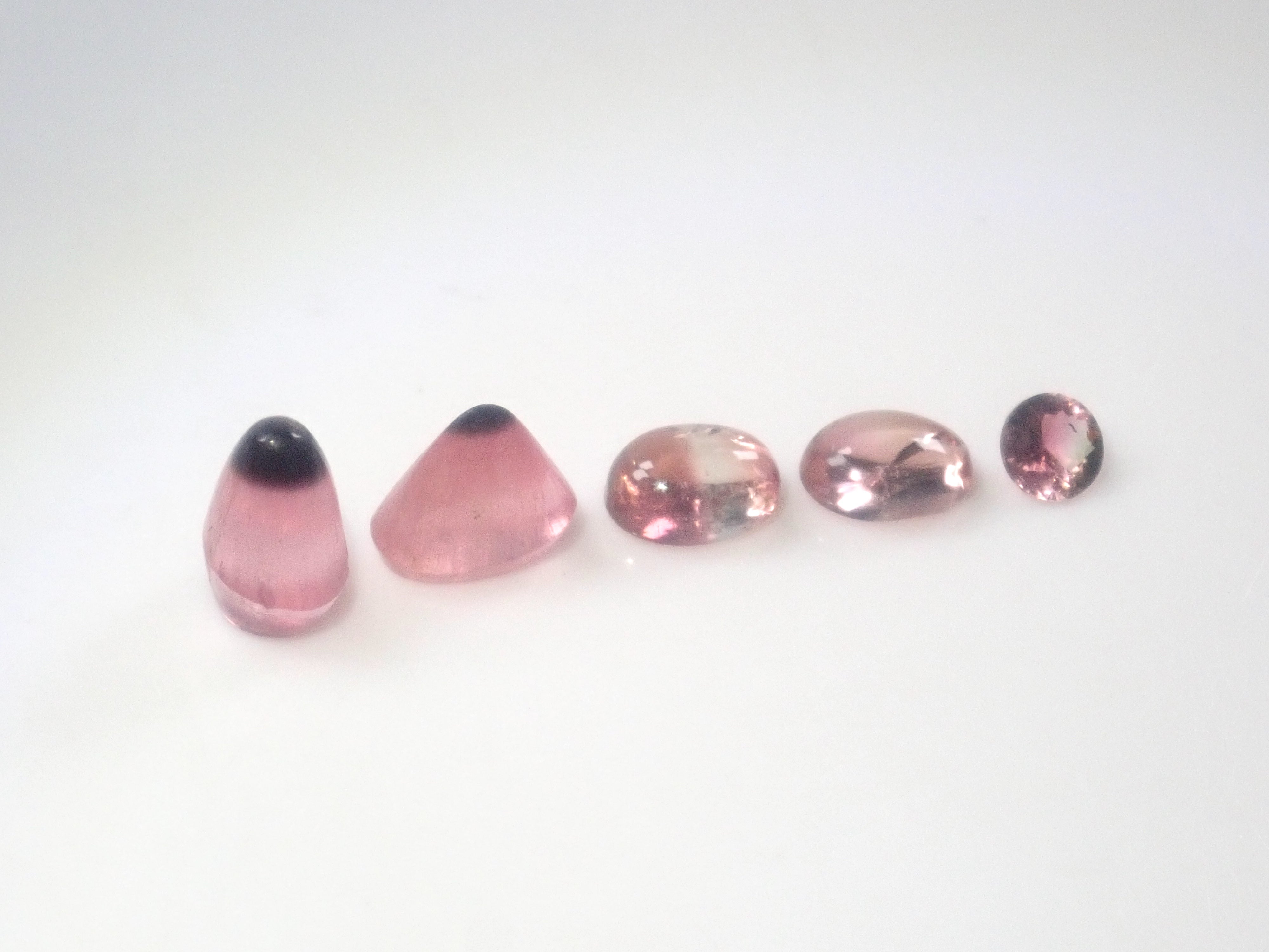 [6/ 10 PM JST Release] 《Limited to 11 Stones》Bicolor Gemstone Gacha featuring Paraiba Tourmaline and Euclase 《Bulk Purchase Discount Available》