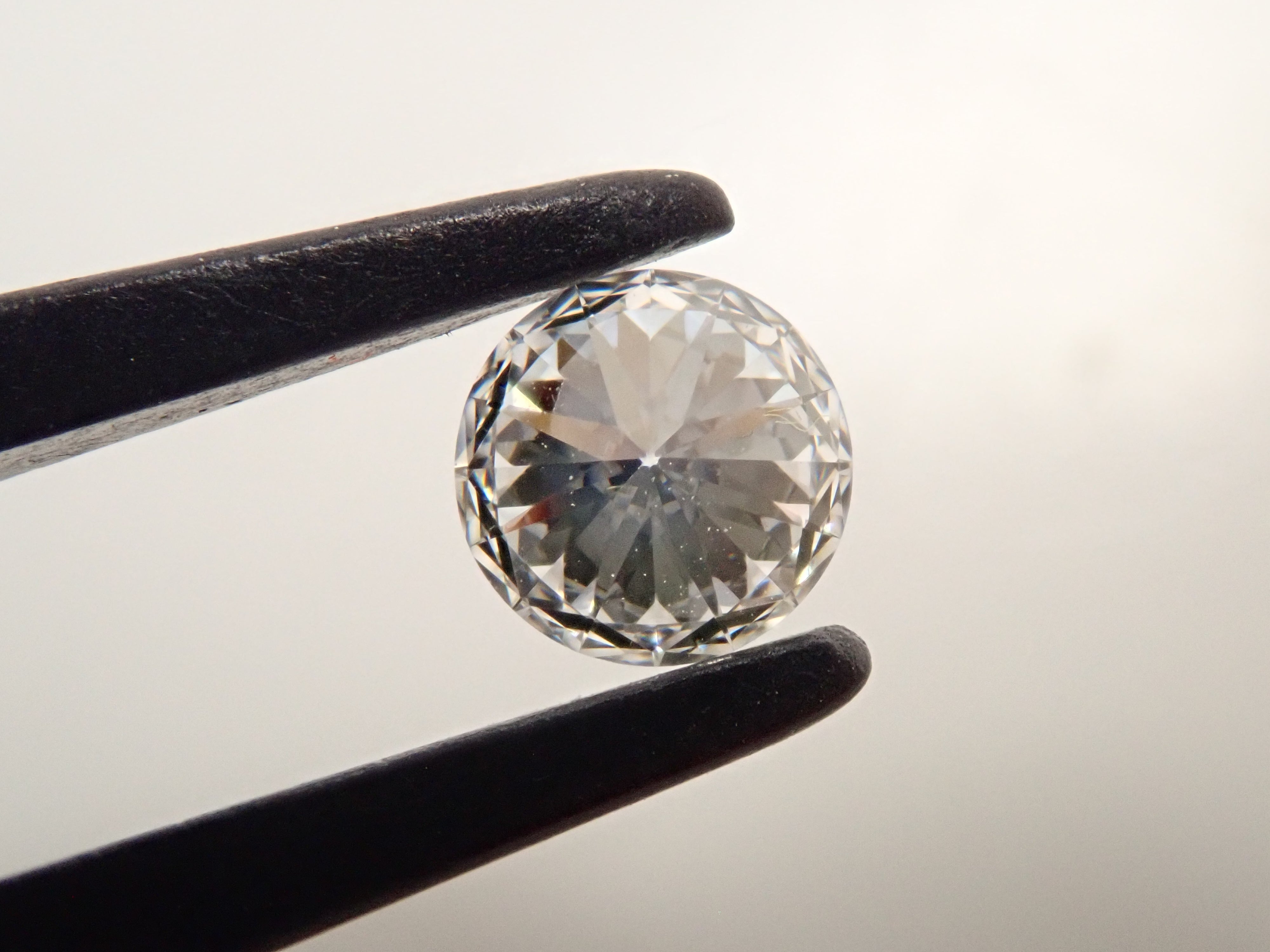 ダイヤモンドルース3点セット 合計0.428ct ダイヤモンド 4.3mm/0.310ctルース(E, VS1, 3Excellent) GIA鑑定書