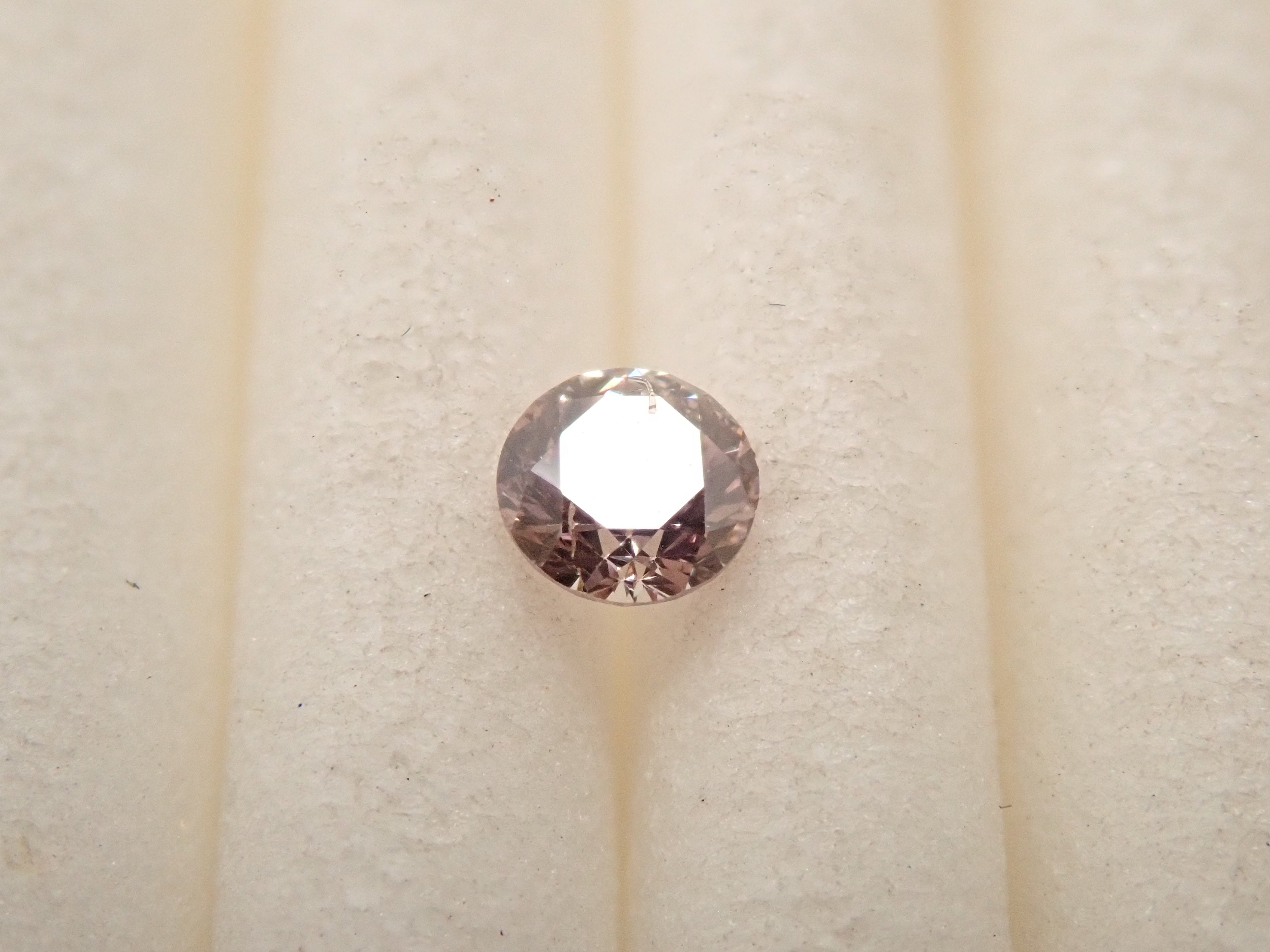 [Item 32501942] Pink Diamond 0.100ct Loose (FANCY BRONISH PINK, SI2)
