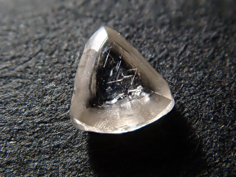 マクルダイヤモンド（トライゴン有） 0.126ctルース