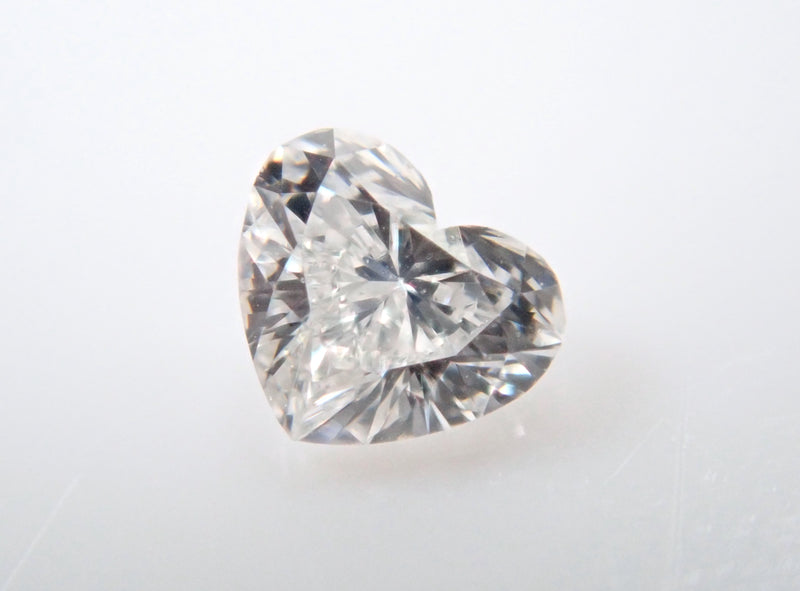 ダイヤモンド 0.054ctルース（VSクラス相当・ハートシェイプ 