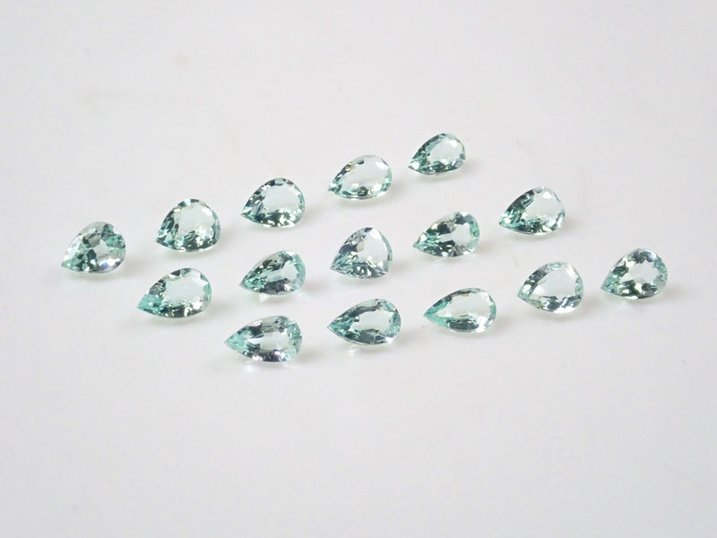 1 stone of Brazilian green beryl (pear-shaped cut)《Discount available for multiple purchases》