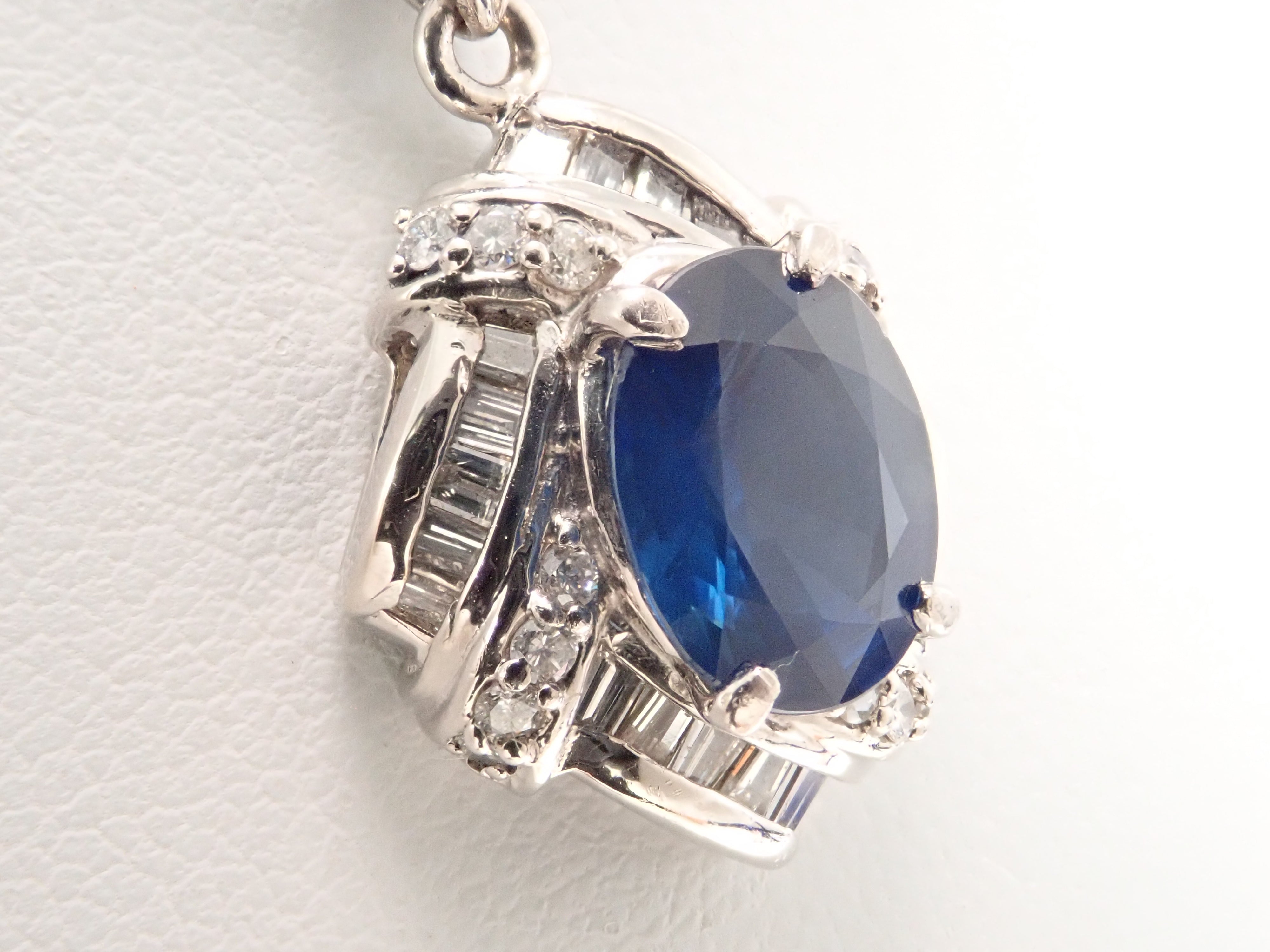 【7/8 22時販売】【カラフリ】Pt900 ブルーサファイア 2.67ct・ダイヤモンド0.75ctペンダントトップ（ネックレストップ）鑑別書