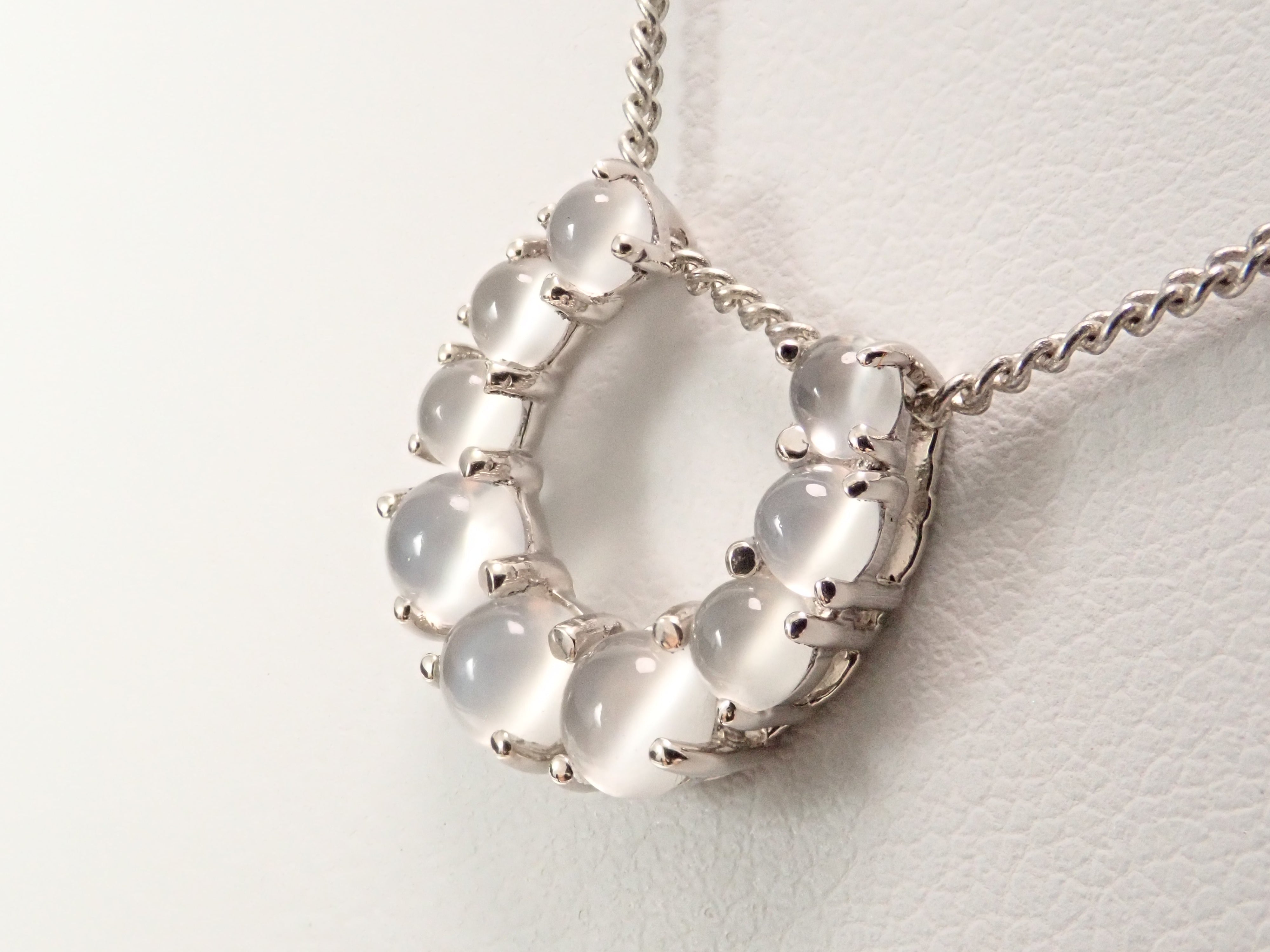 【7/1 22時販売】【カラフリ】Pt950 ムーンストーンキャッツアイ 1.5ct ペンダントトップ（ネックレストップ） 鑑別書