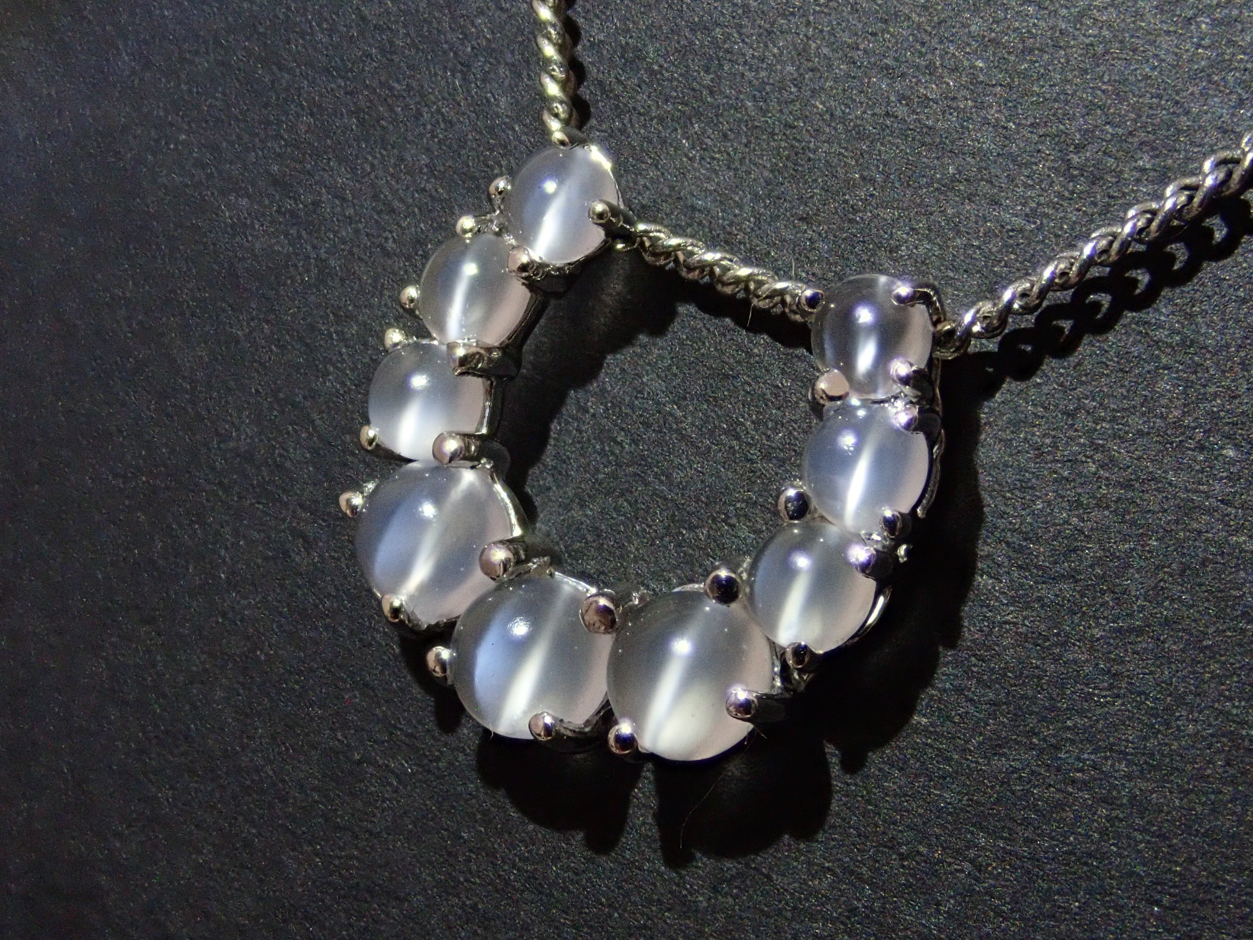 【7/1 22時販売】【カラフリ】Pt950 ムーンストーンキャッツアイ 1.5ct ペンダントトップ（ネックレストップ） 鑑別書