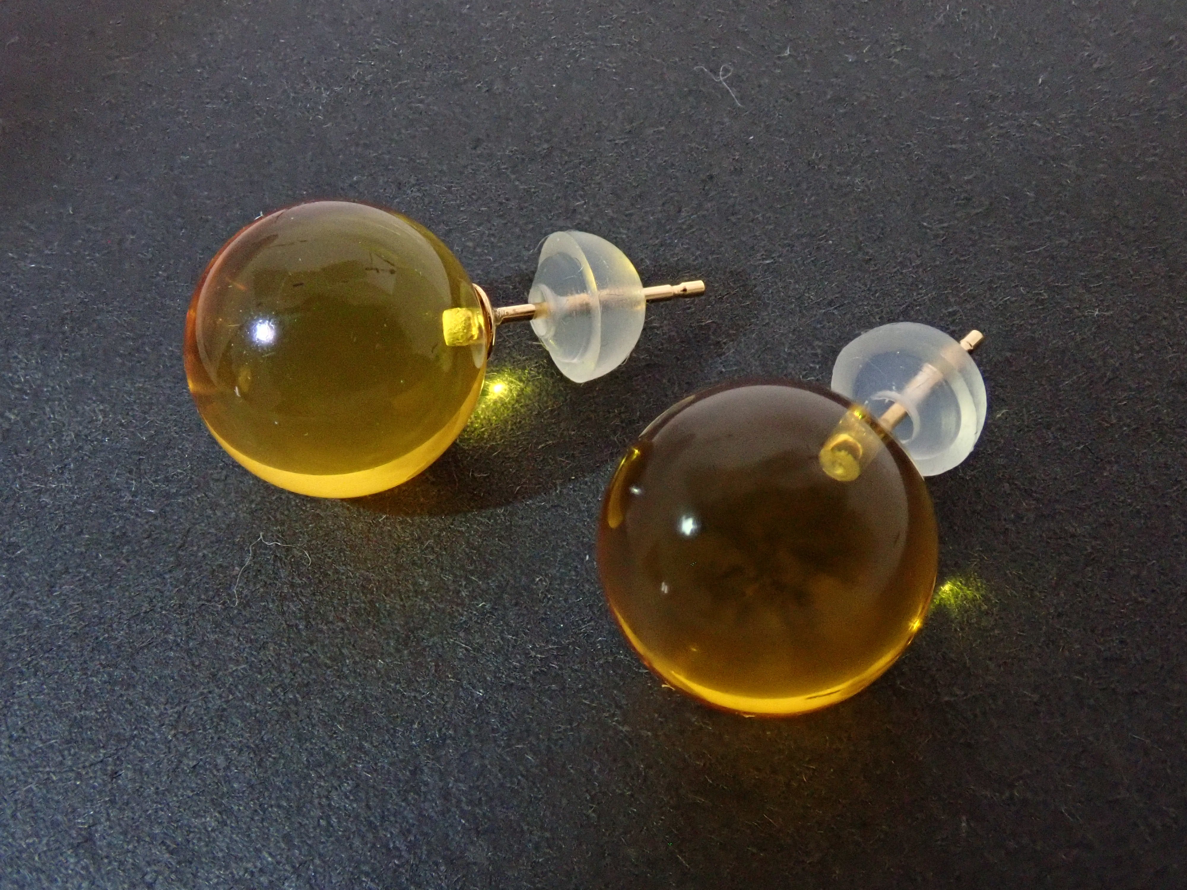 K18 琥珀（こはく）/コパル ピアス