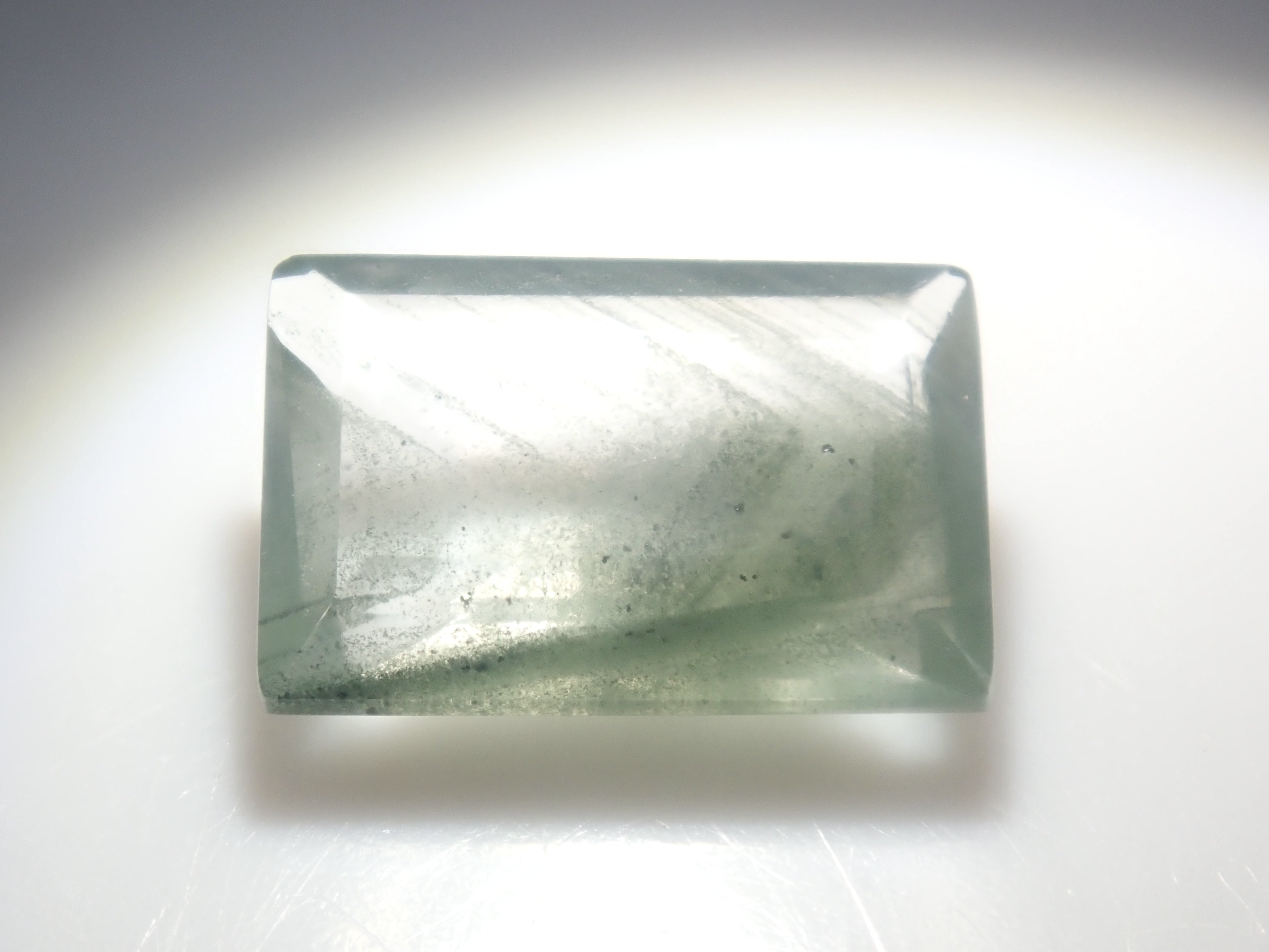【7/6  22時販売】《限定29石》インド産グリーンファントムクォーツ（平均1.1ct）《複数購入割引有》