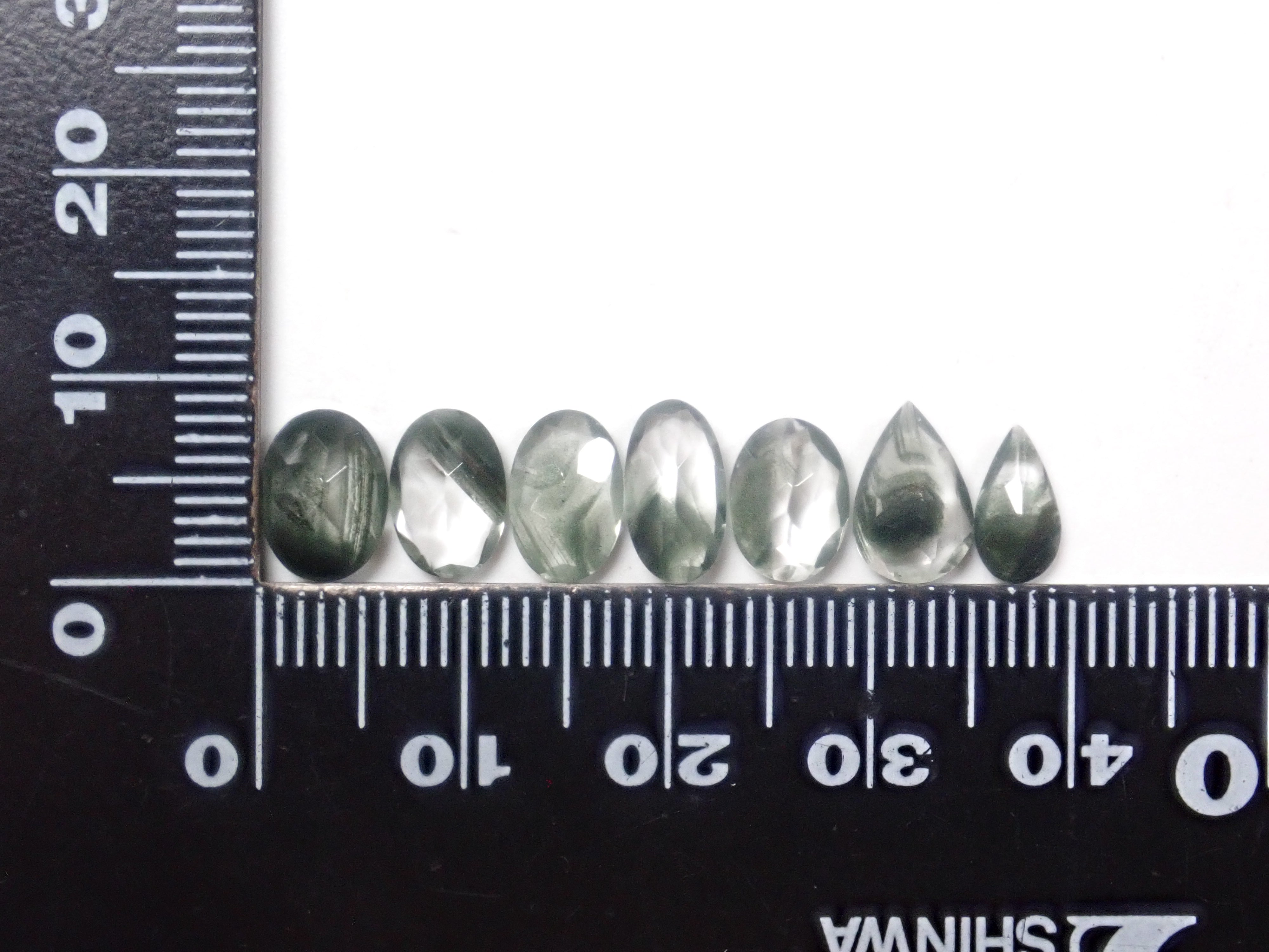 【7/6  22時販売】《限定29石》インド産グリーンファントムクォーツ（平均1.1ct）《複数購入割引有》