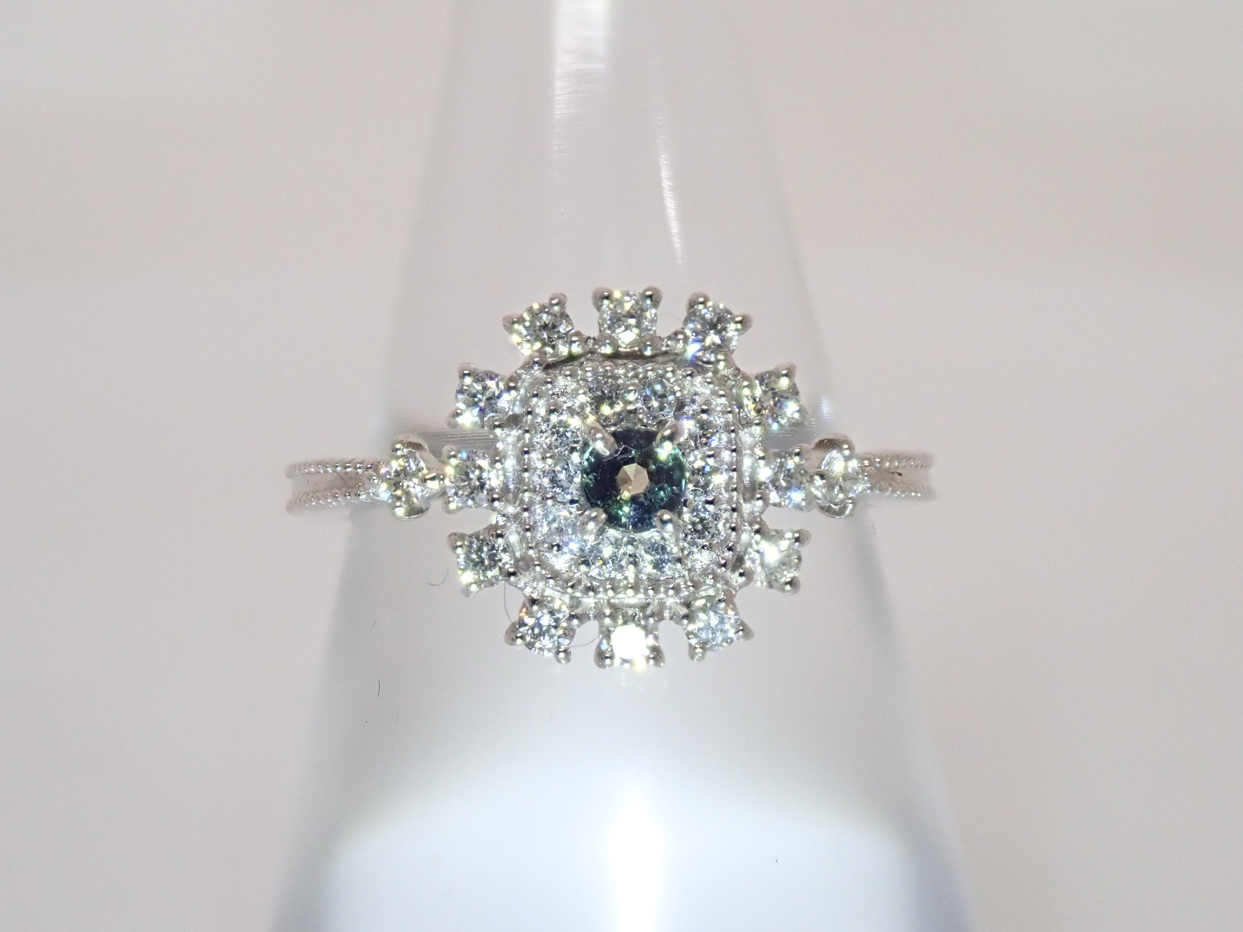 [Published 22602658] [Karafuri] Pt950 Alexandrite 0.08ct Ring