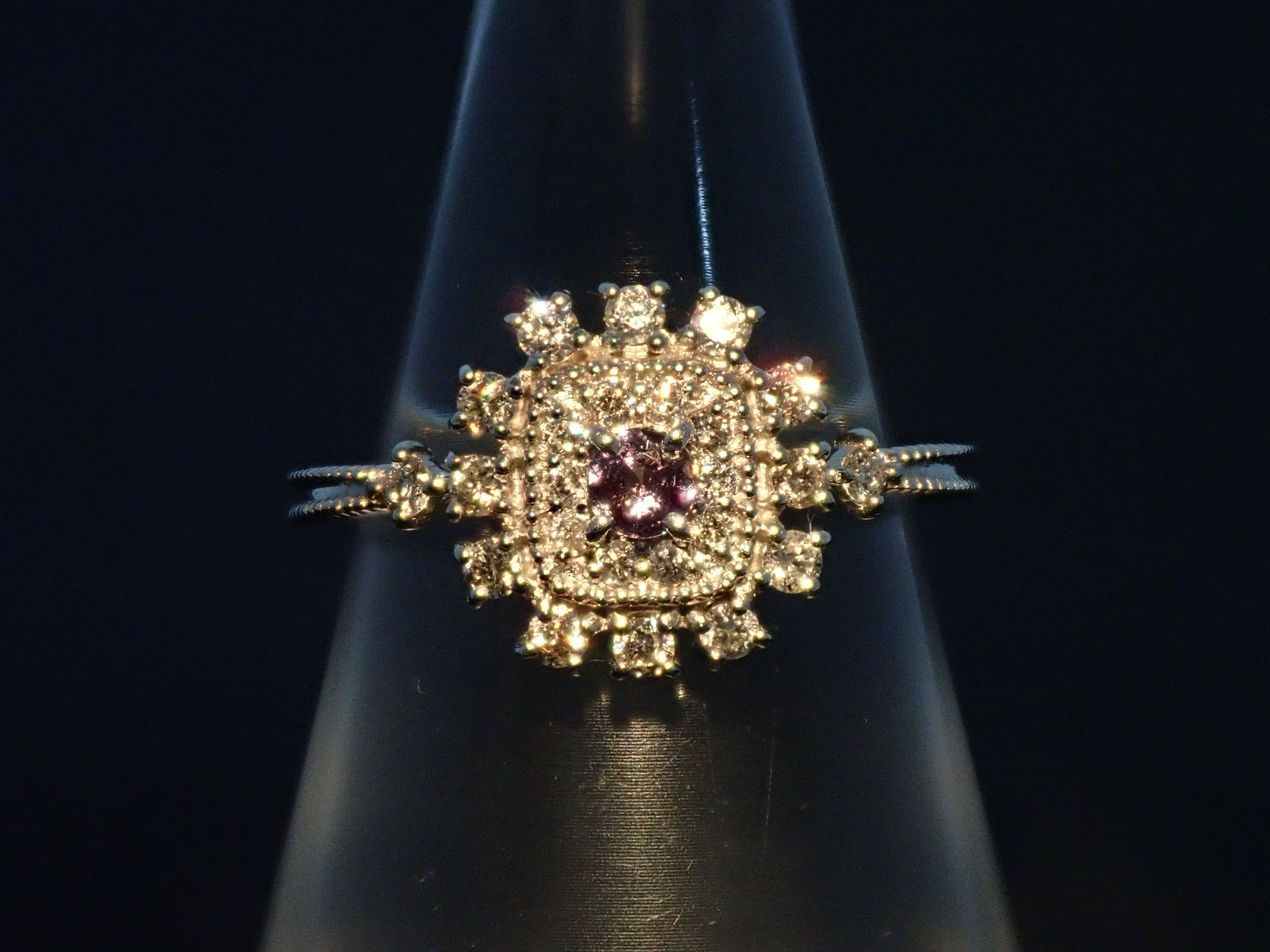 [Published 22602658] [Karafuri] Pt950 Alexandrite 0.08ct Ring