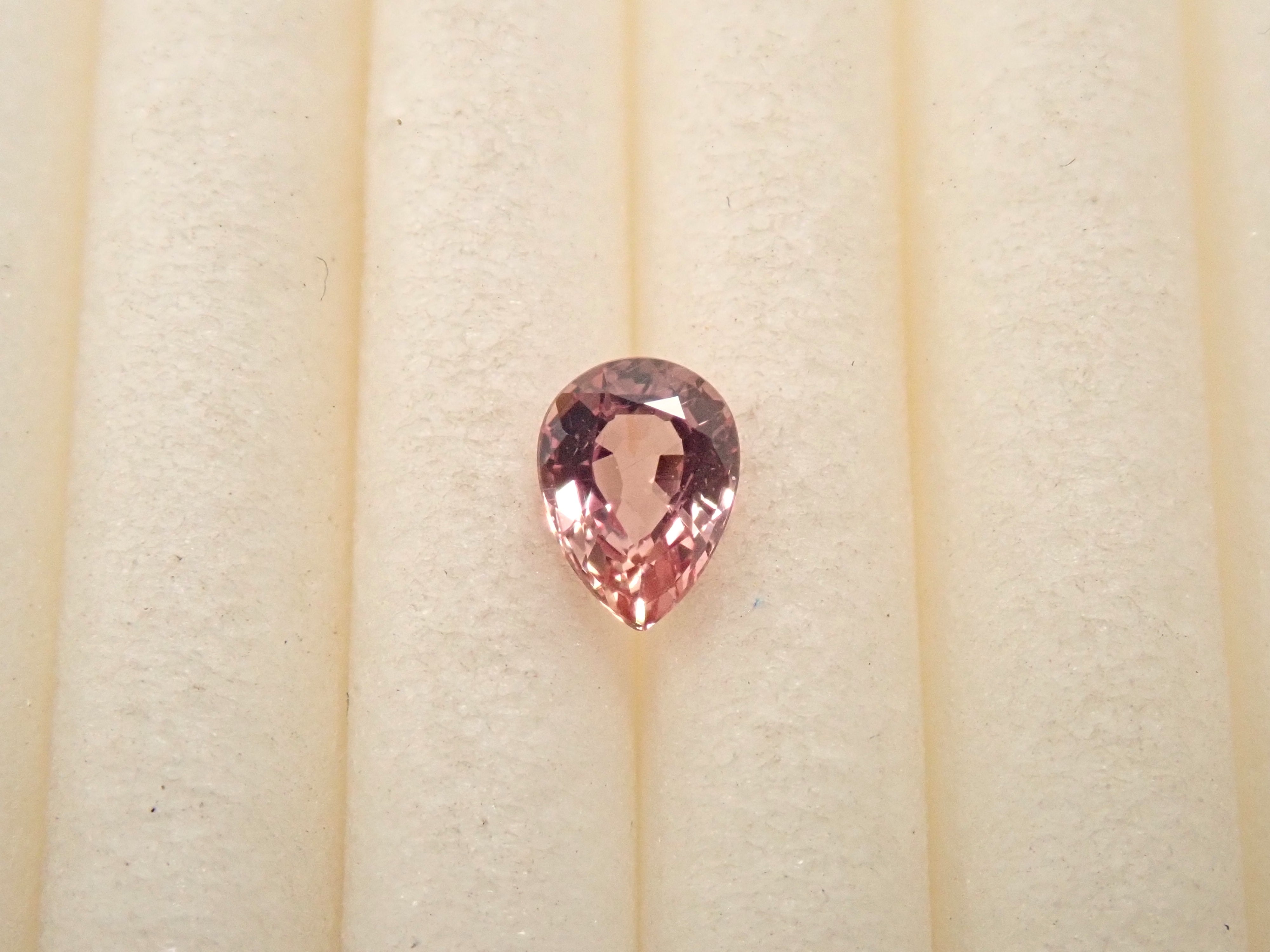 JG340★高級 パパラチアサファイア0.67ct D 純pt ヘッド 鑑付 マダガスカル産パパラチアサファイア 0.186ctルース 中宝鑑