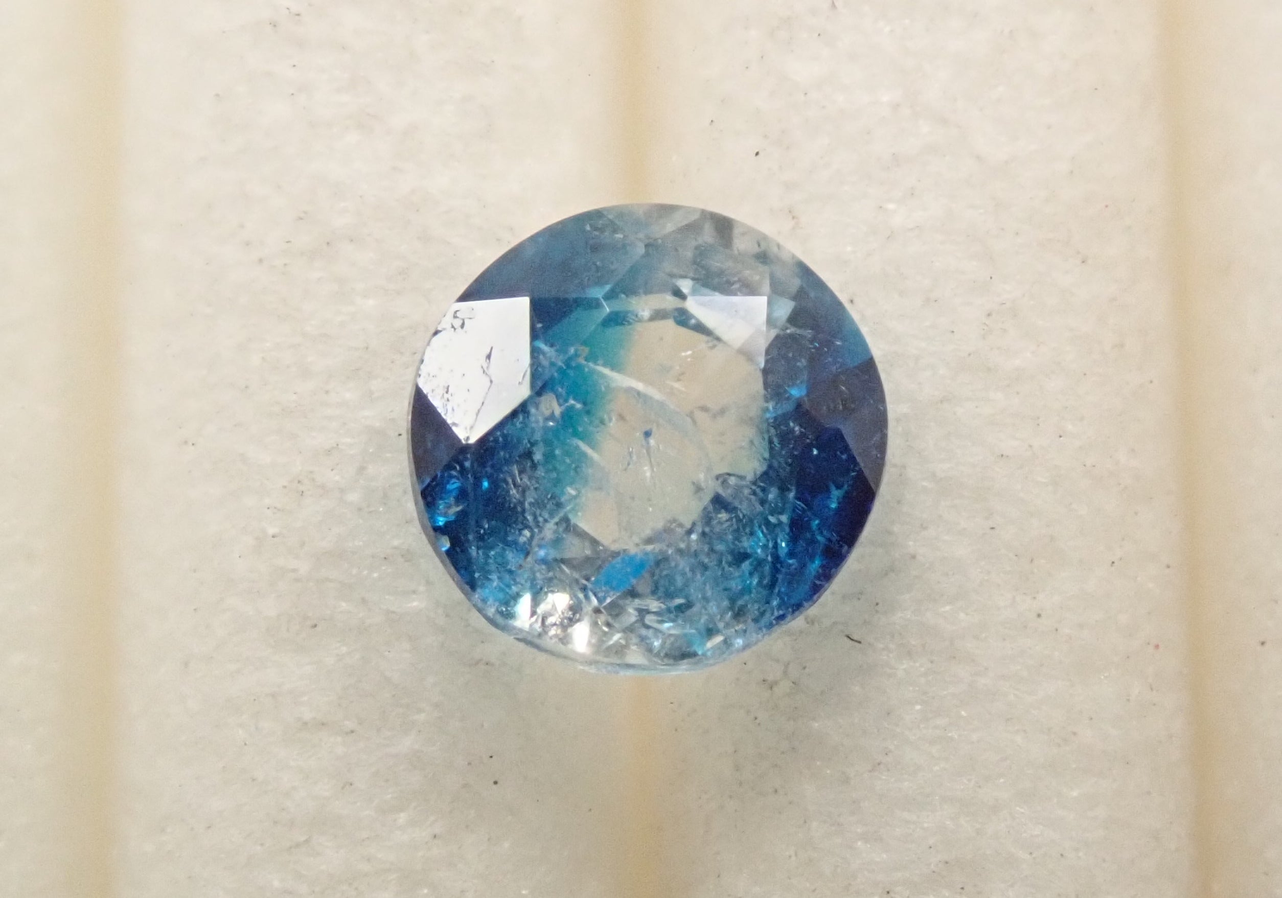 [12559675] Zimbabwe bicolor euclase 0.192ct loose stone