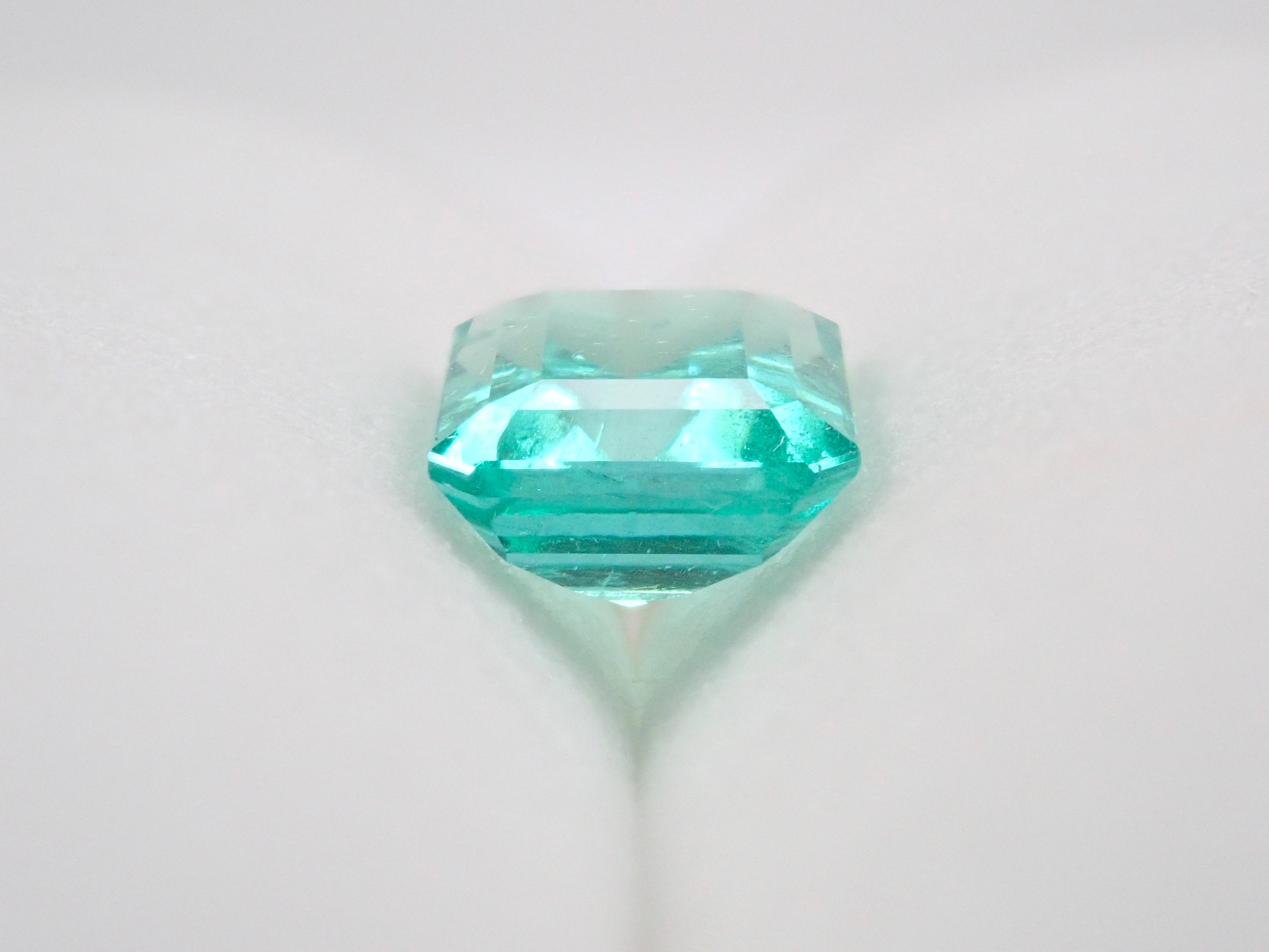 [12553794] Non-oil emerald 1.070ct loose stone