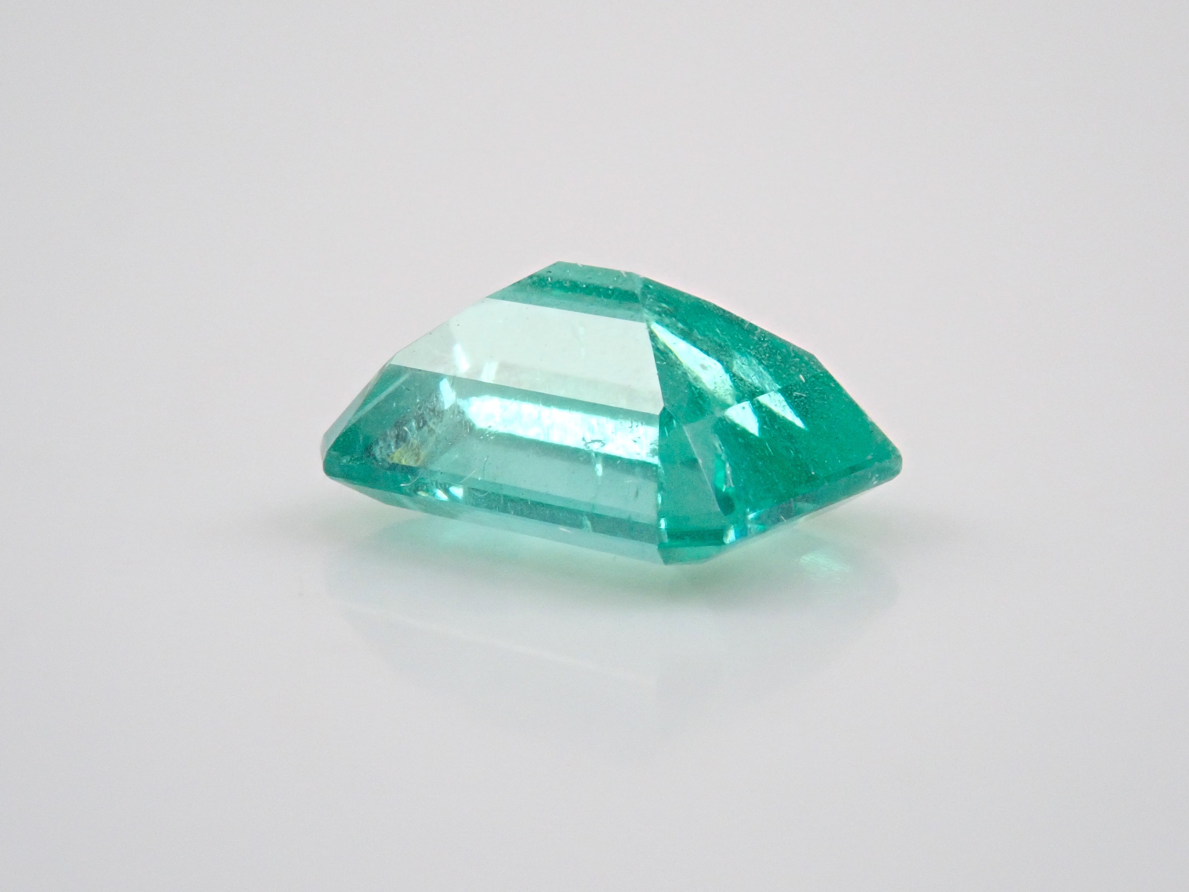 [12553794] Non-oil emerald 1.070ct loose stone