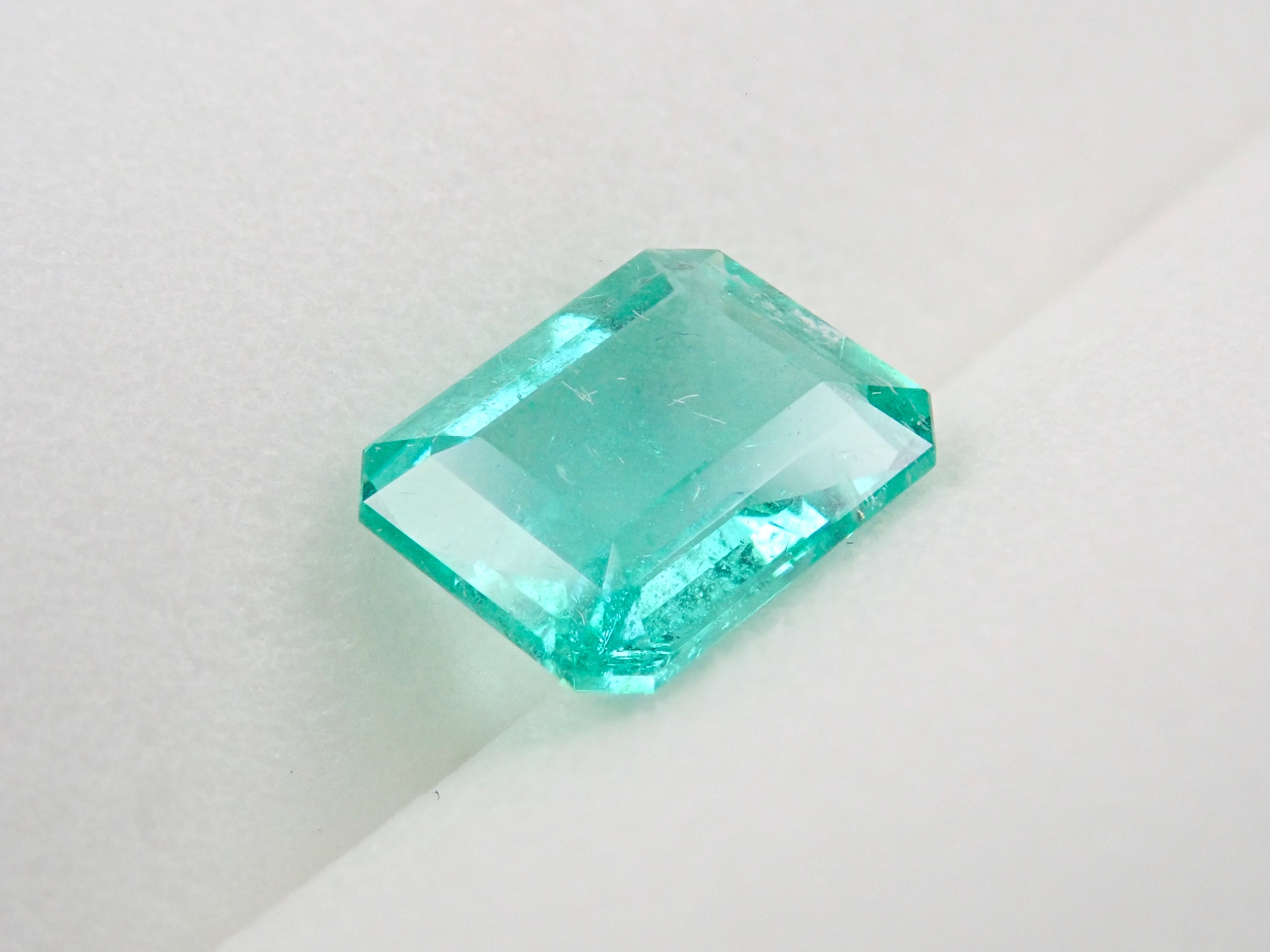 [12553795] Non-oil emerald 1.030ct loose stone