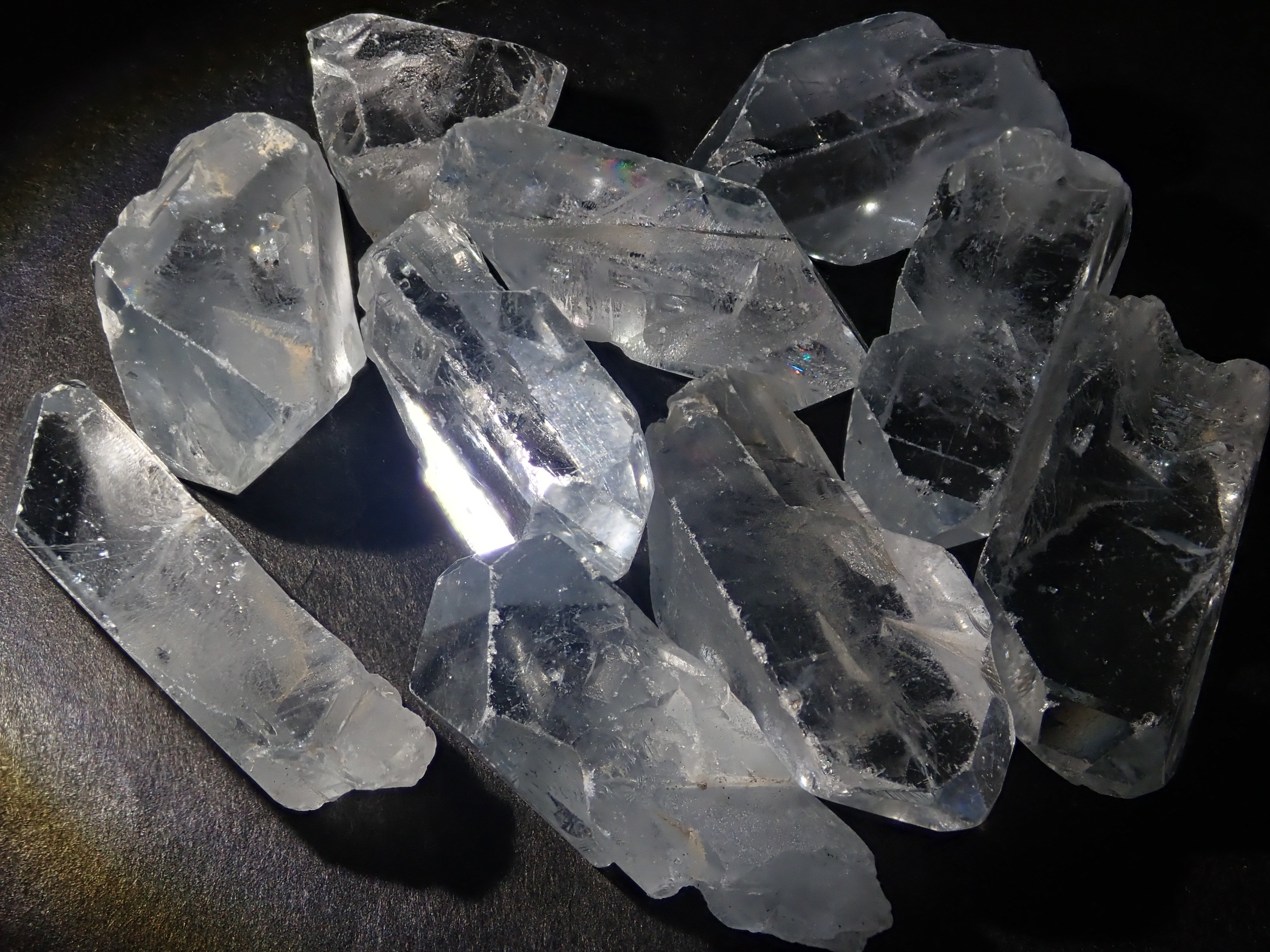 1 stone of celestite rough stone (discount available for multiple purchases) [Also for rough polishing]