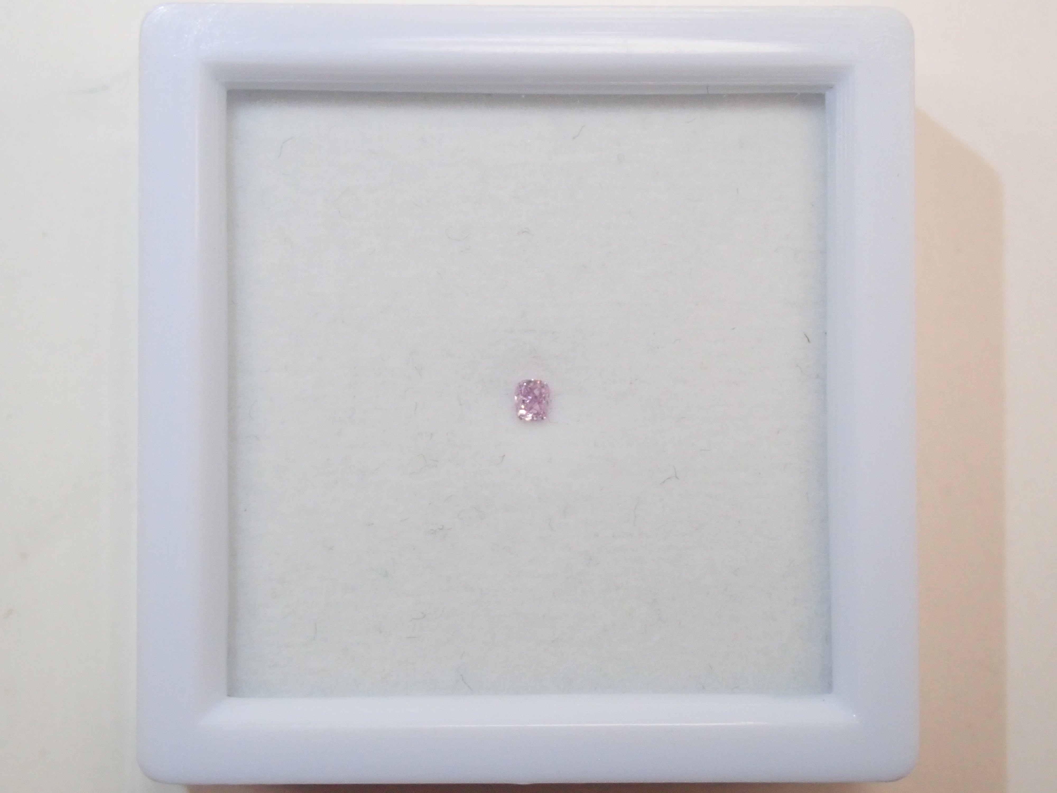 [On sale May 23rd at 10 PM] "Limited 9 Stones - Shinjuku Pop-Up Celebration" All stones with Central Gem Laboratory sorting (3.0-3.5mm, VS-SI clarity) "Multiple purchase discount available"