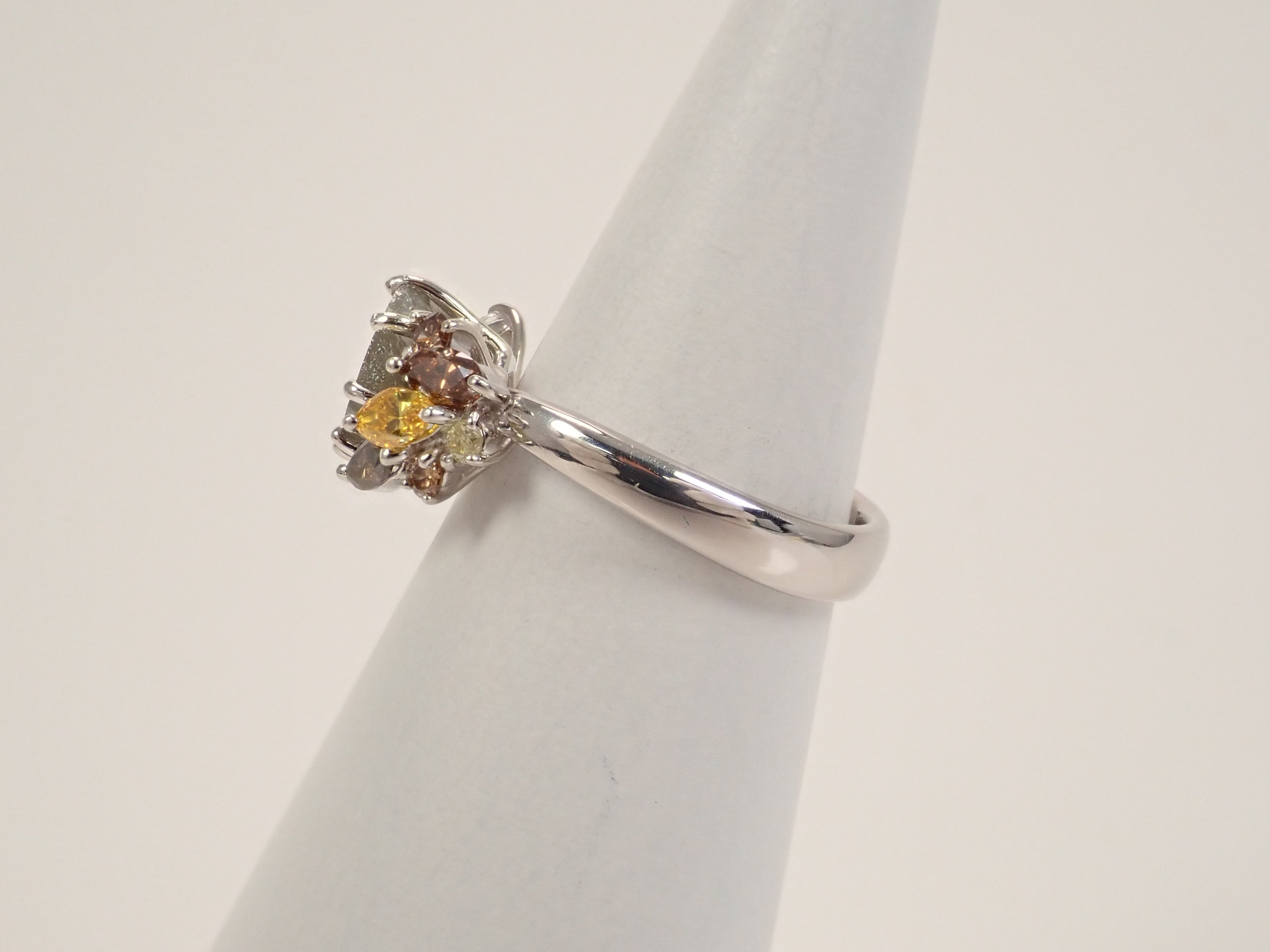 [Listed as 22602663] [Calafuri] Pt900 Diamond 2.733ct Ring