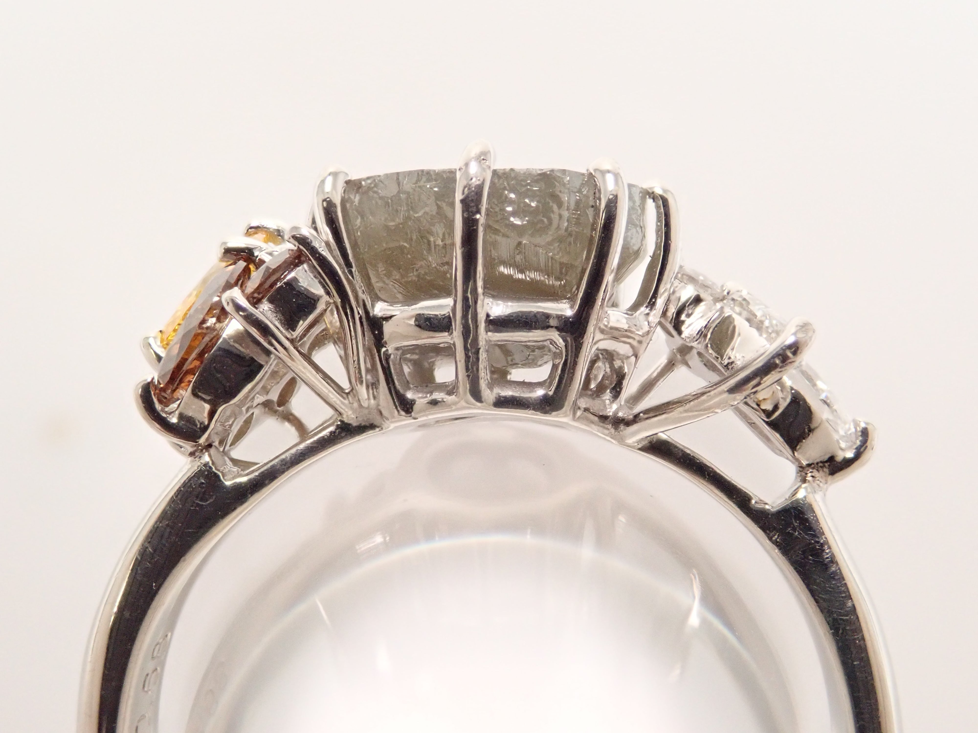 Pt900 ダイヤモンド原石 2.733ct・ダイヤモンド0.68ctリング 鑑別書