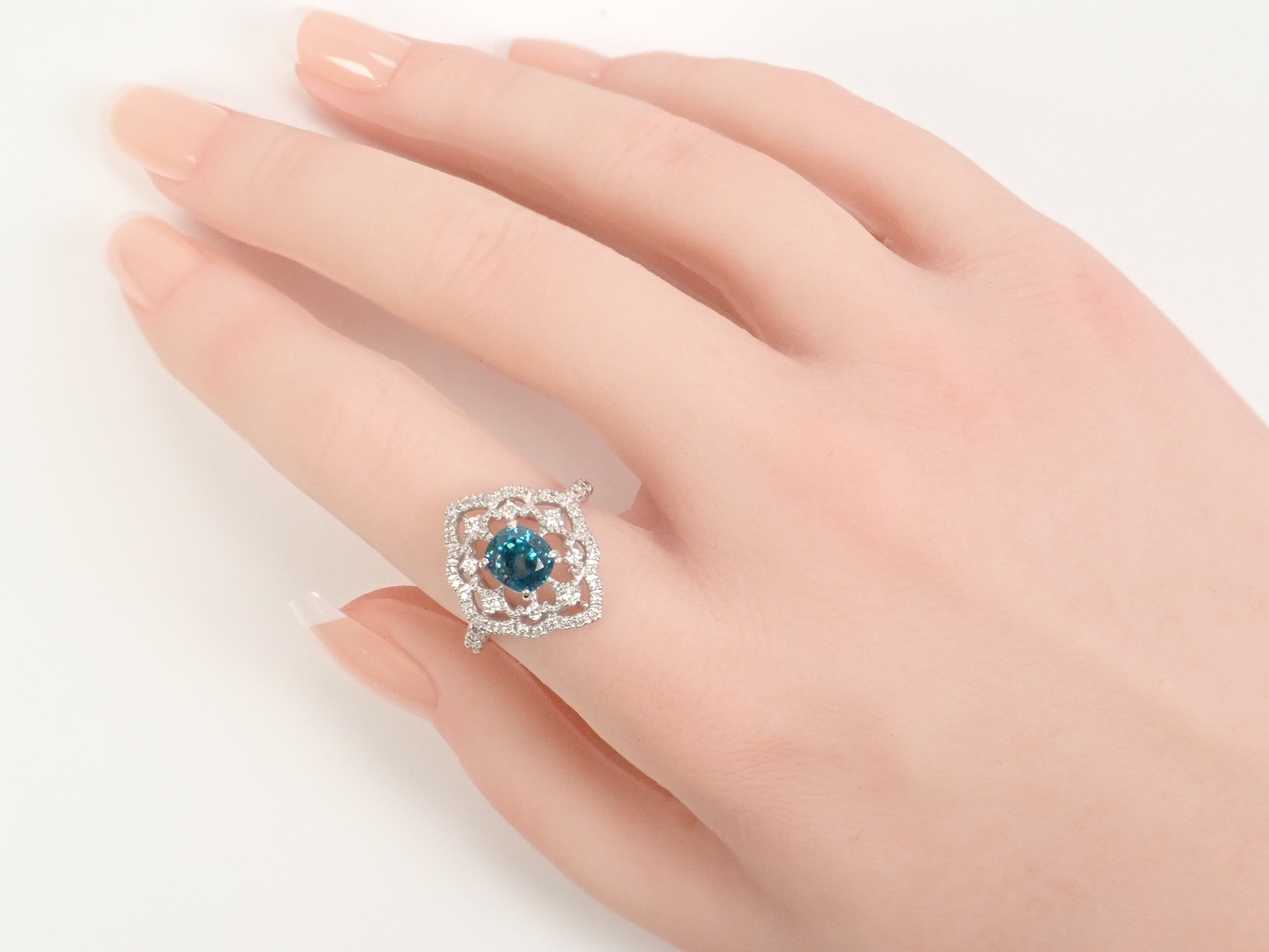 [Listed as 22602664] Pt900 Blue Zircon (Ratanakiri Blue) 2.22ct Ring