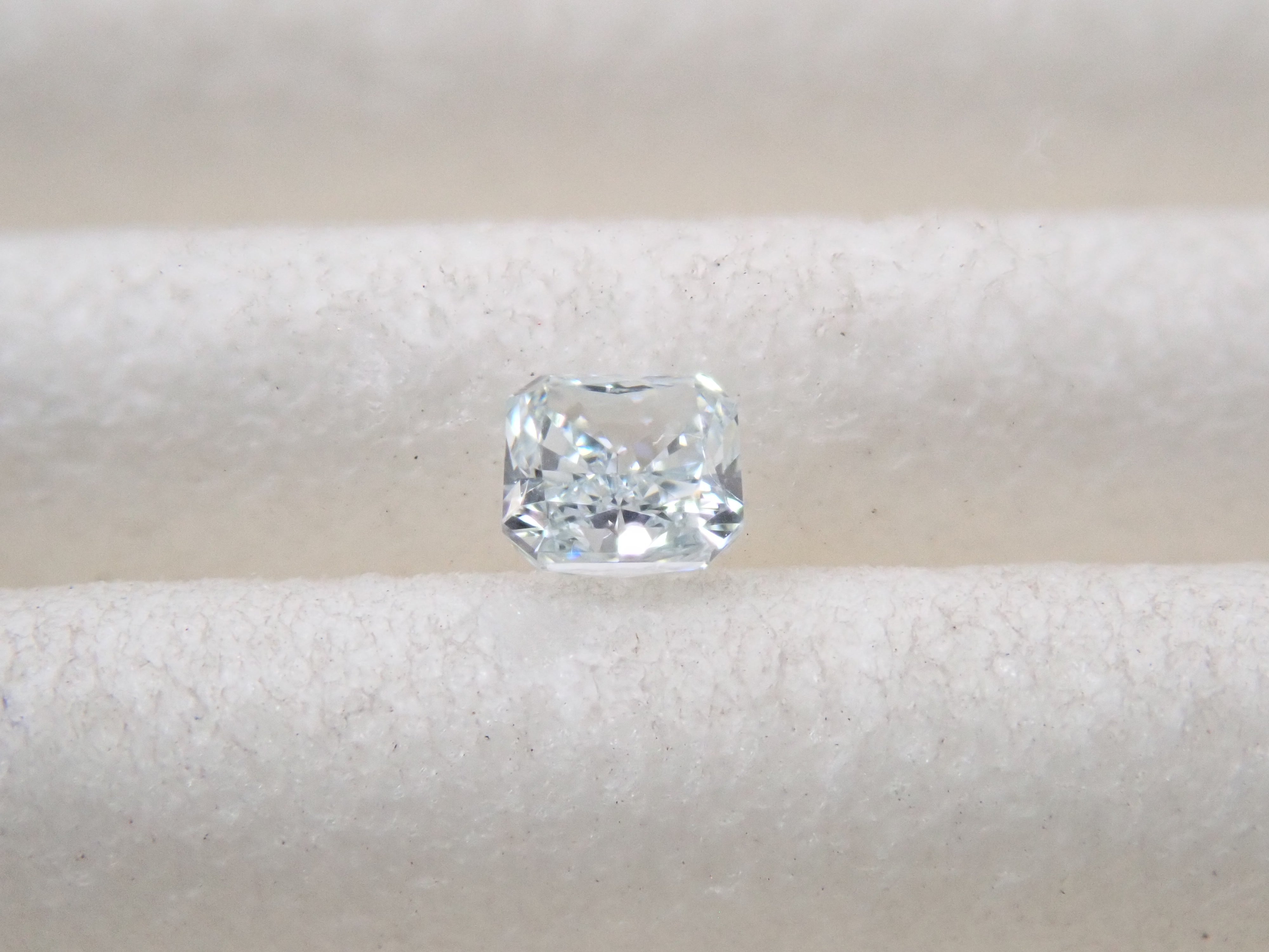 [Lottery Sale 0829] Blue Diamond 0.064ct Loose Stone (FANCY LIGHT GREEN BLUE, VS-1)
