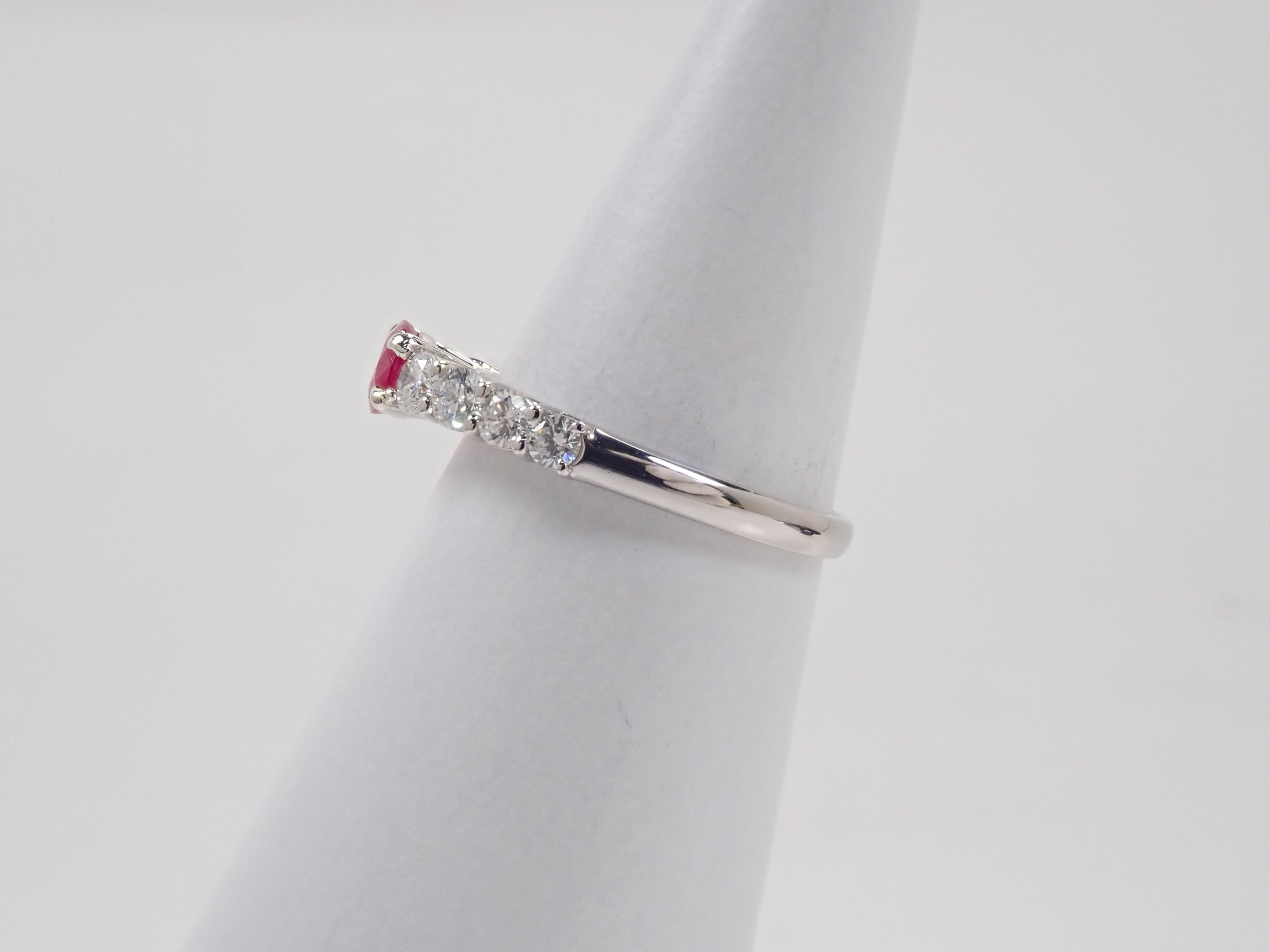 Pt900 ルビー 0.58ct リング