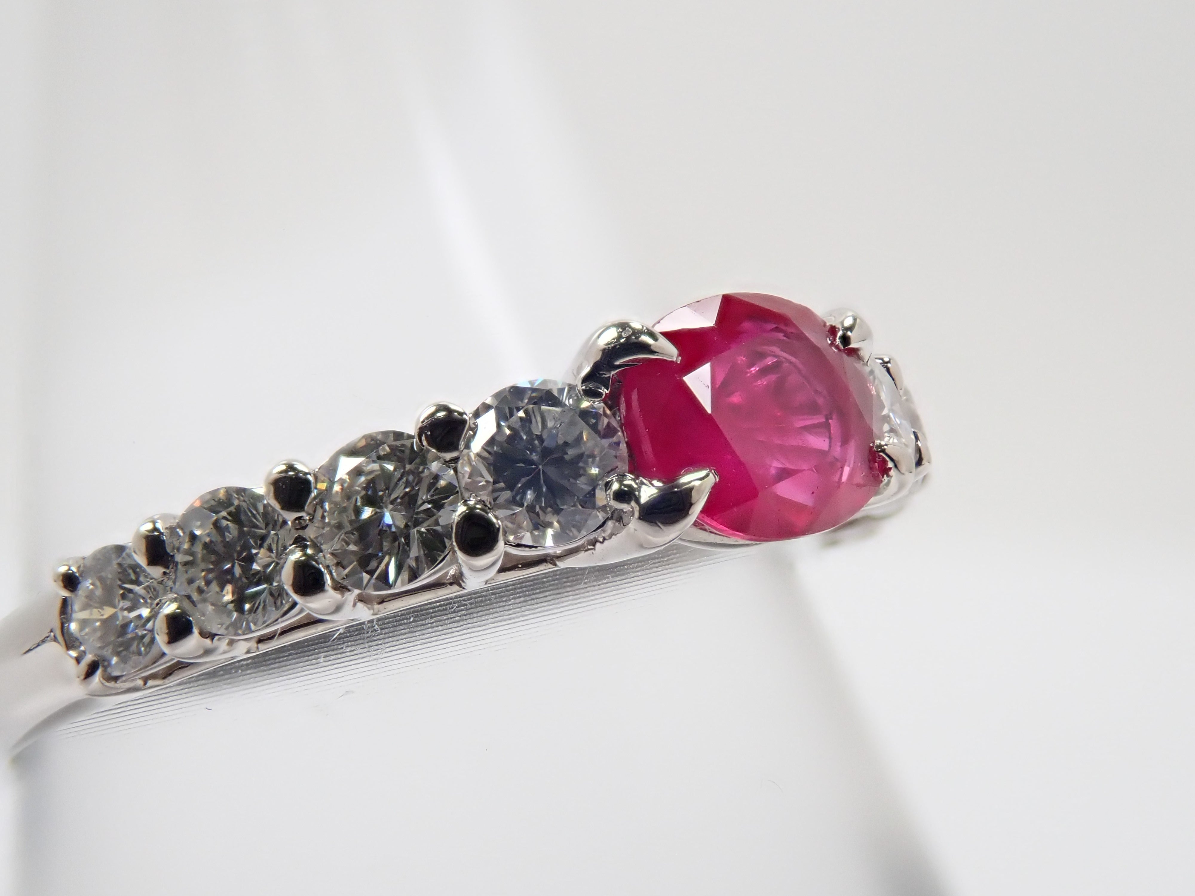 Pt900 ルビー 0.58ct リング