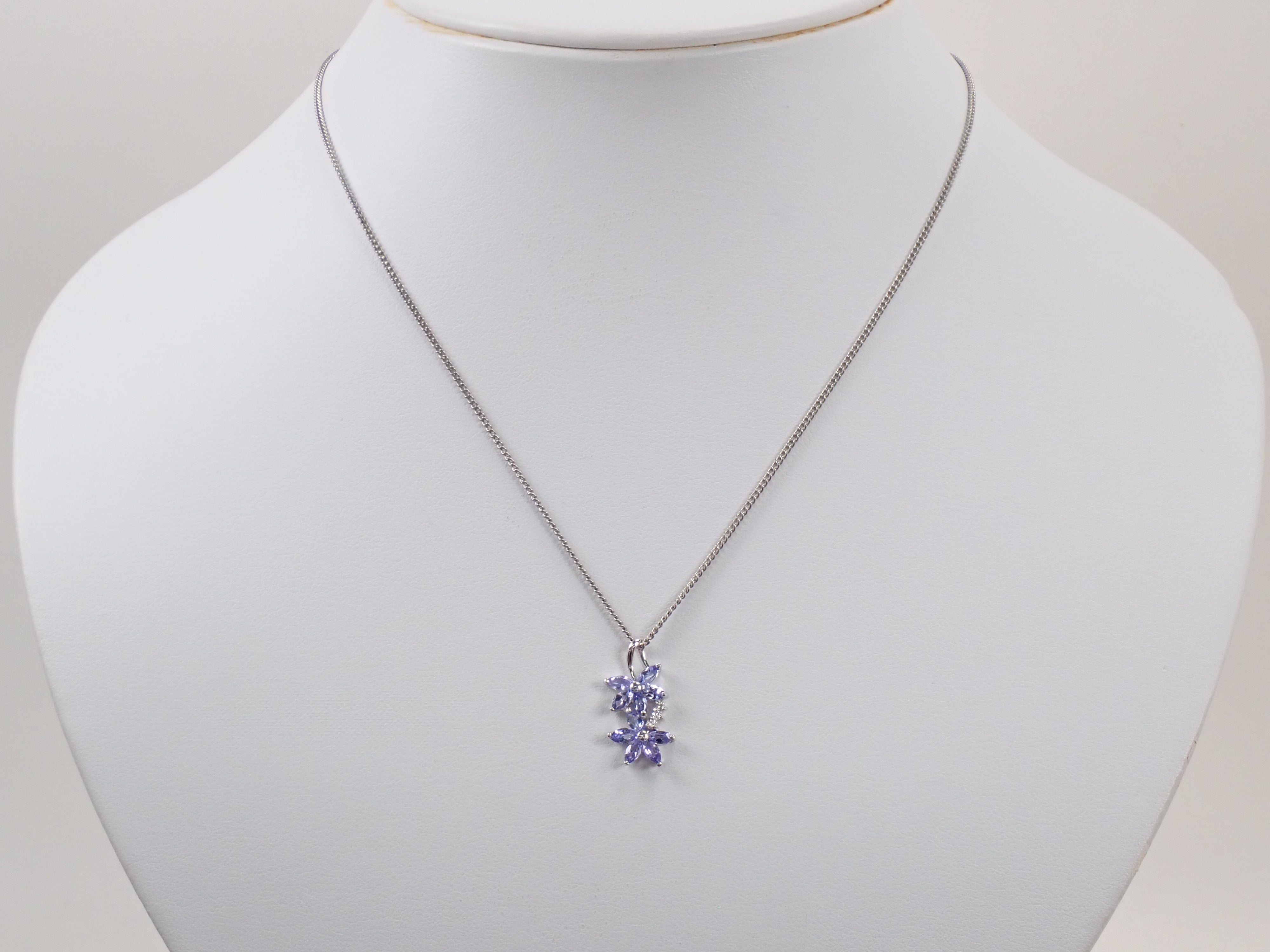 【7/20 22時販売】【カラフリ】K18WG タンザナイト 0.96ct・ダイヤモンド0.03ctペンダントトップ（ネックレストップ）鑑別書