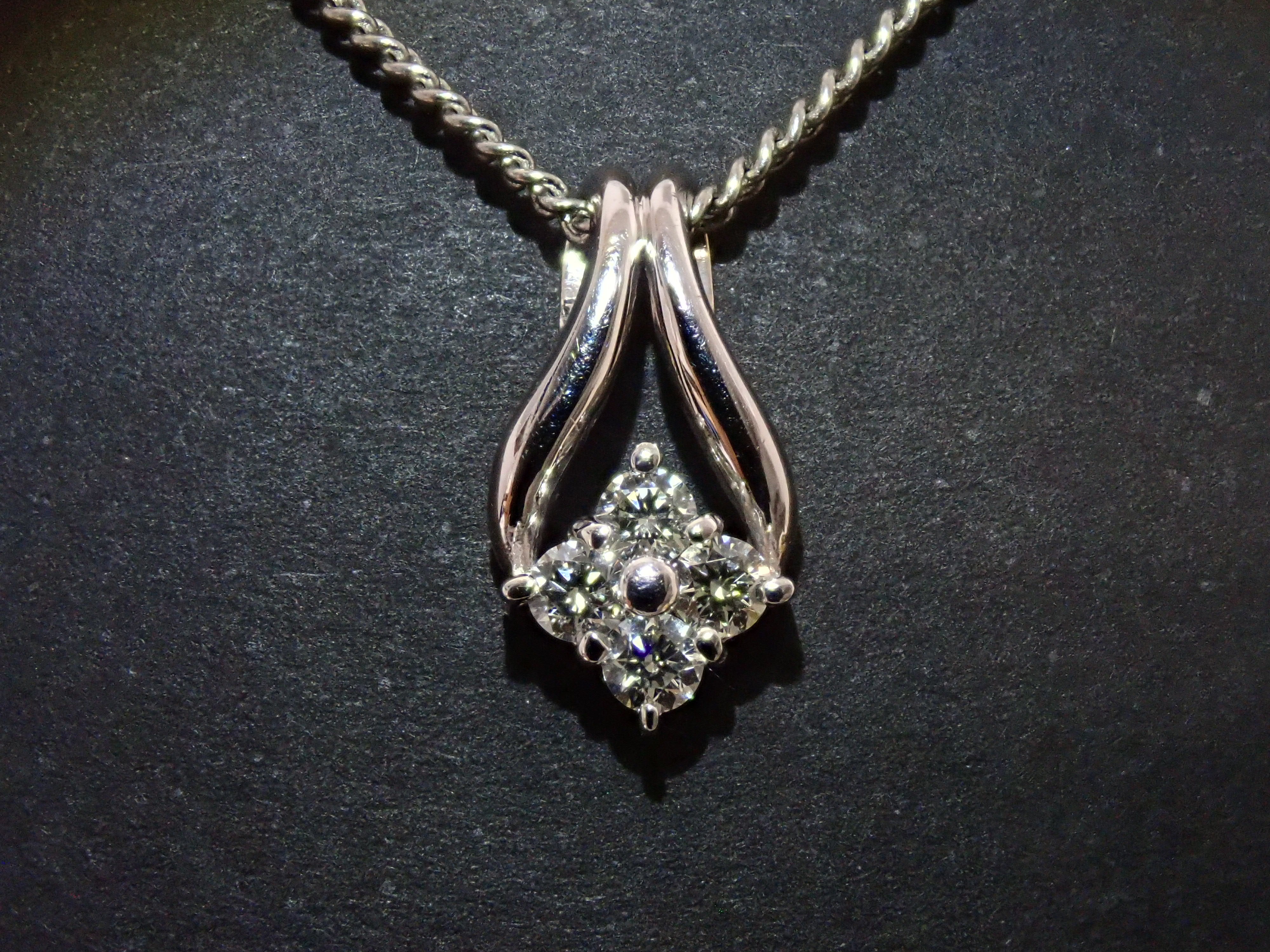 K18 ダイヤモンド 0.15ct ペンダントトップ（ネックレストップ）